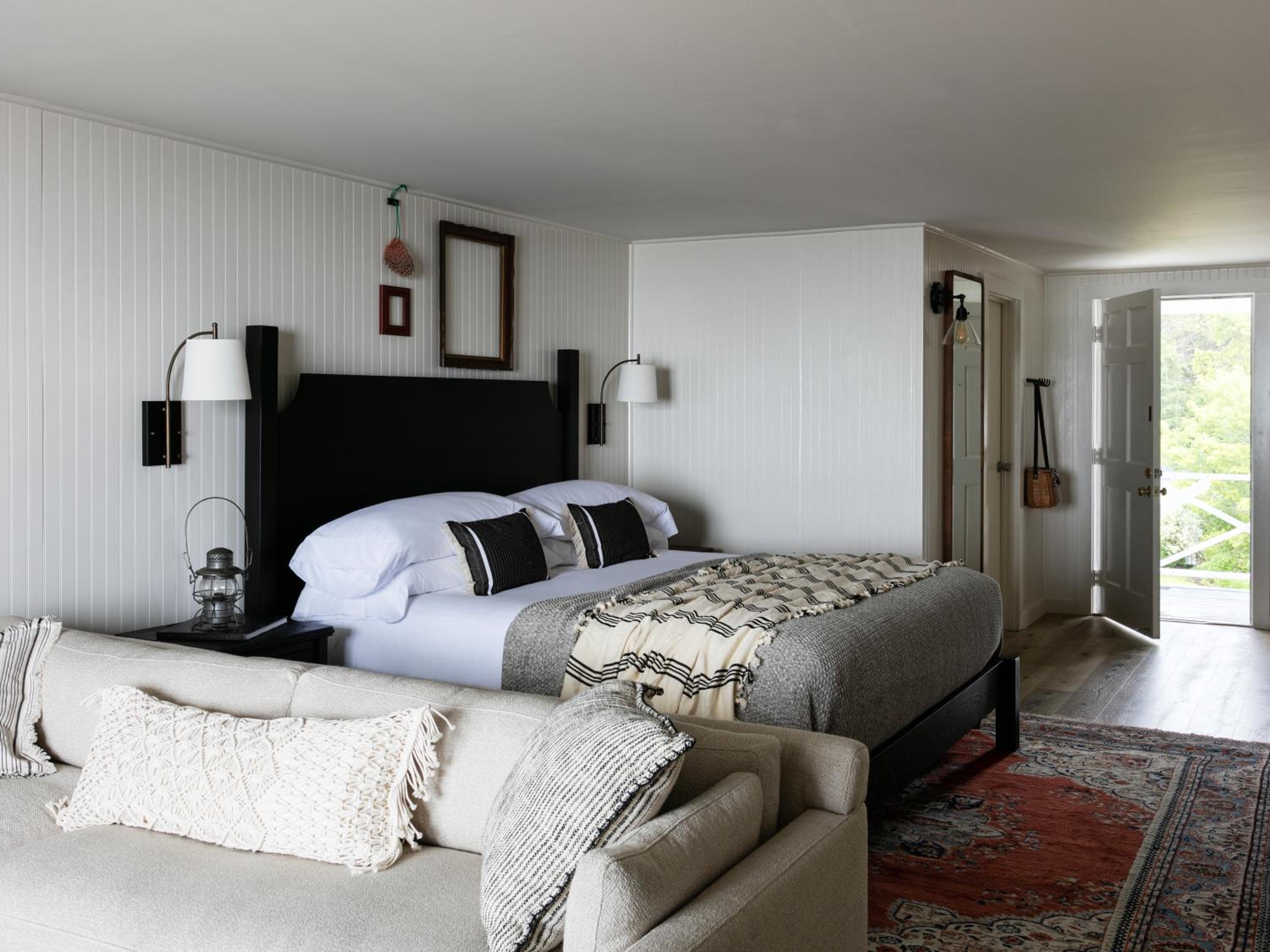 Deluxe Double Room with Balcony and Sea View