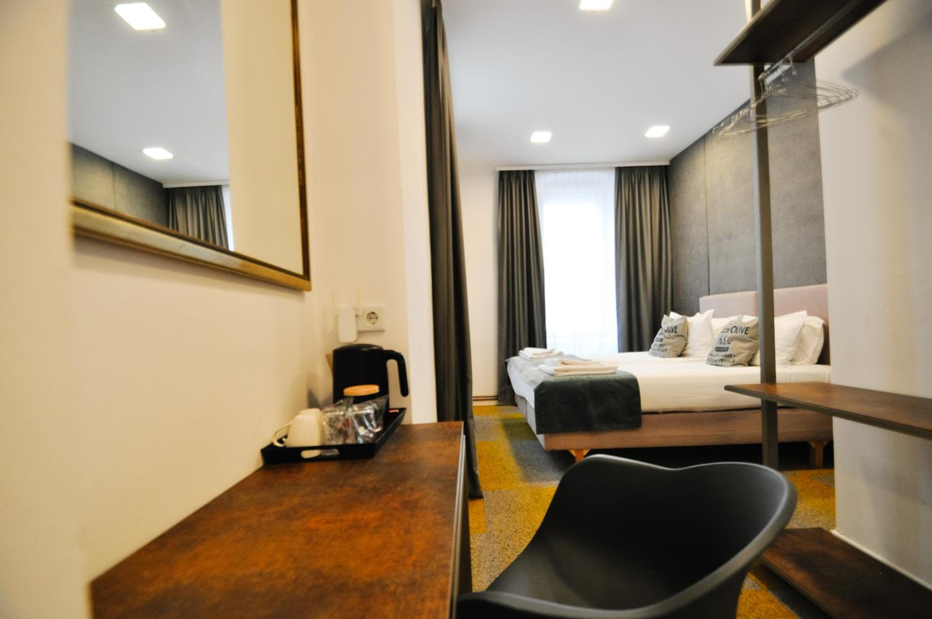 Deluxe Double or Twin Room - Photo 54