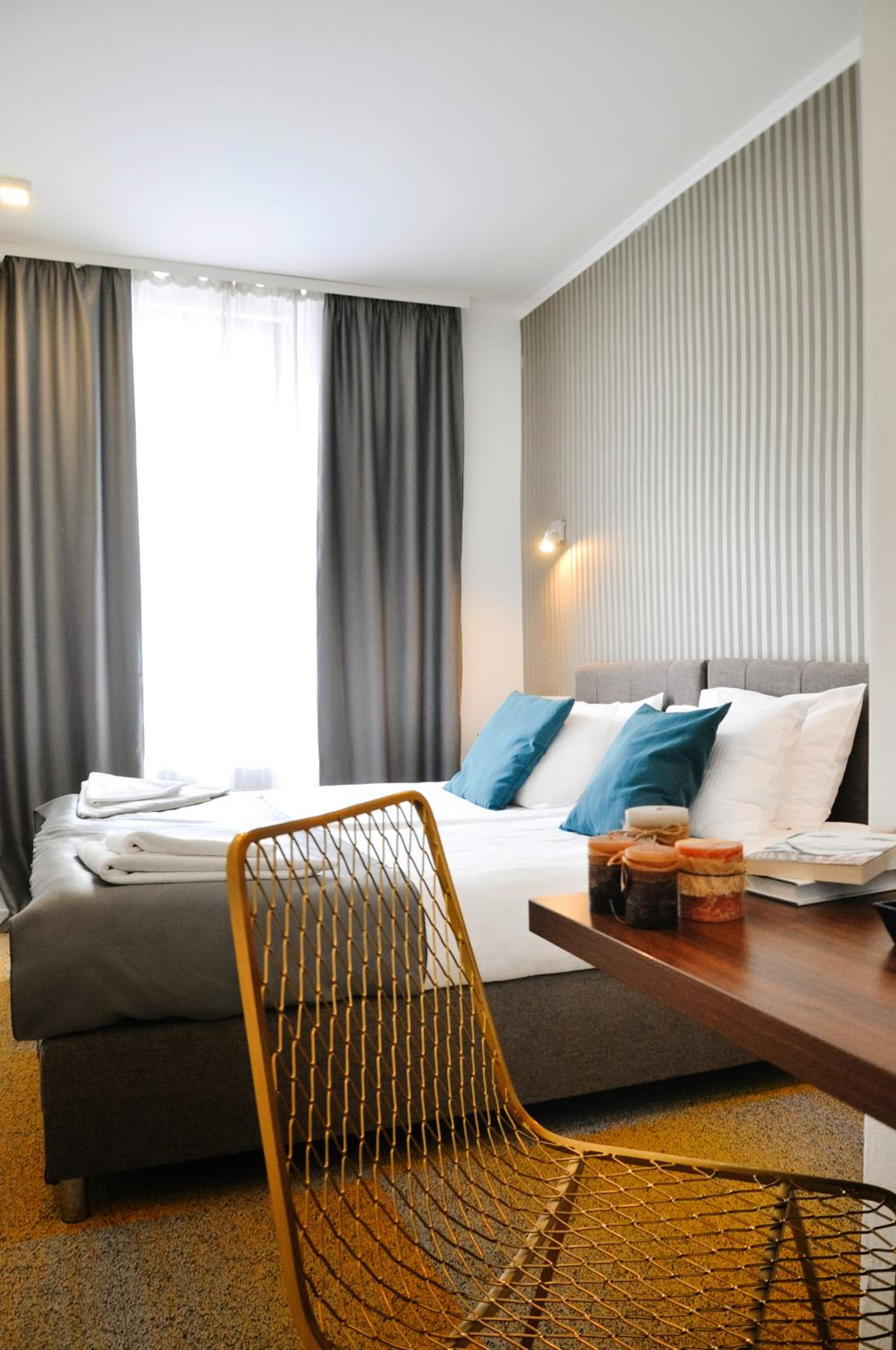 Deluxe Double or Twin Room - Photo 29
