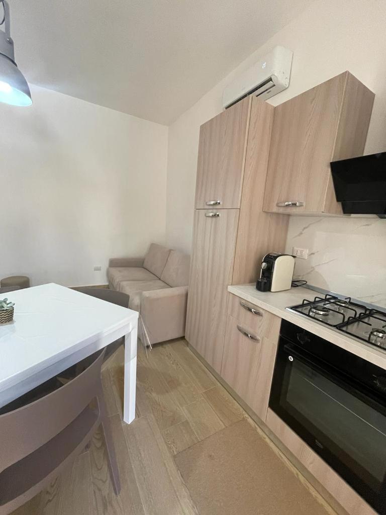 One-Bedroom Apartment - Photo 10