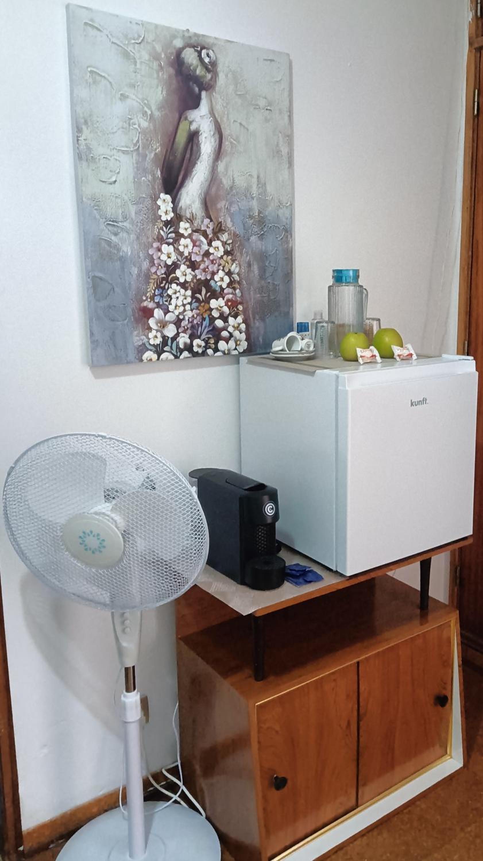 Small Double Room photo 2