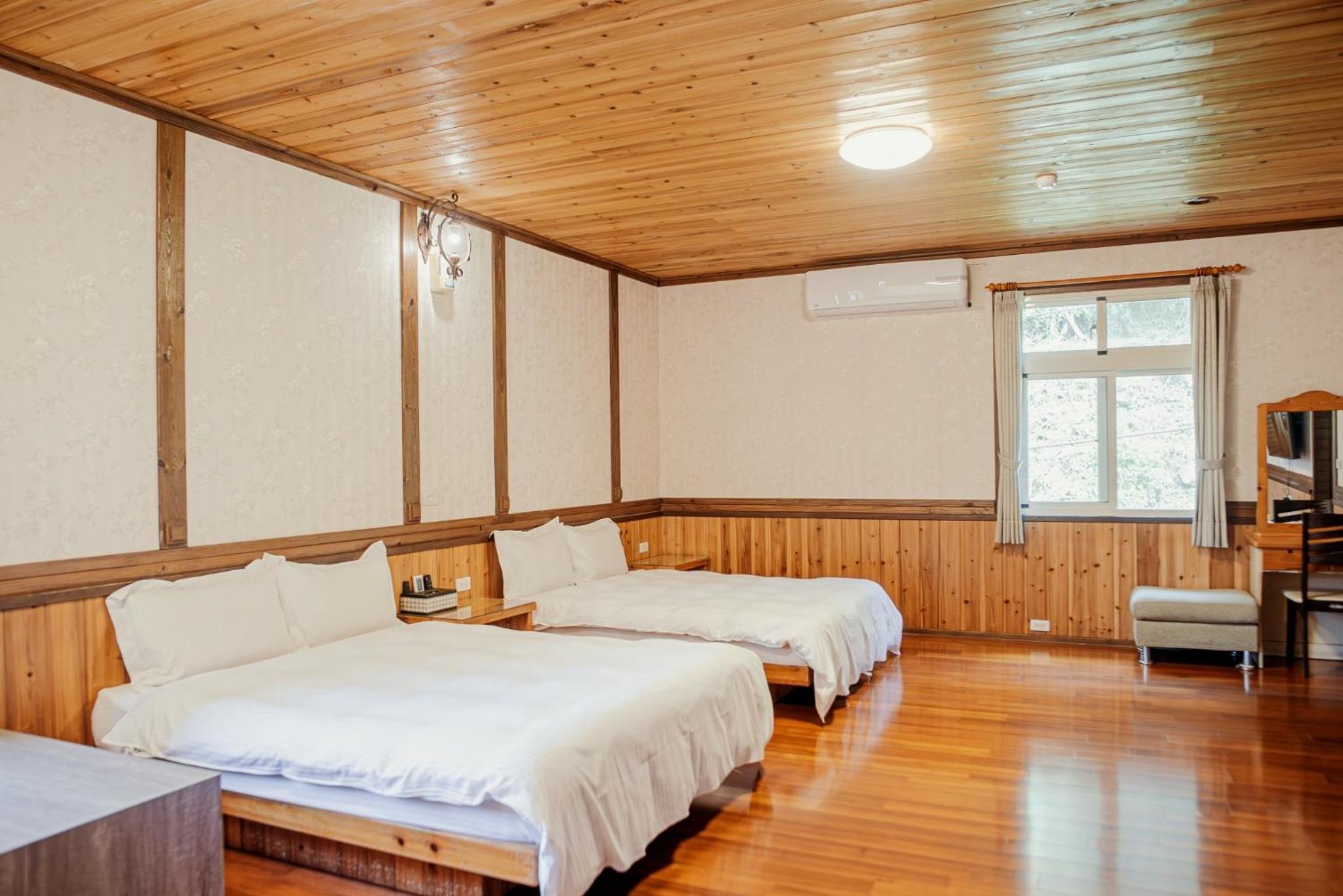 Quadruple Room photo 1