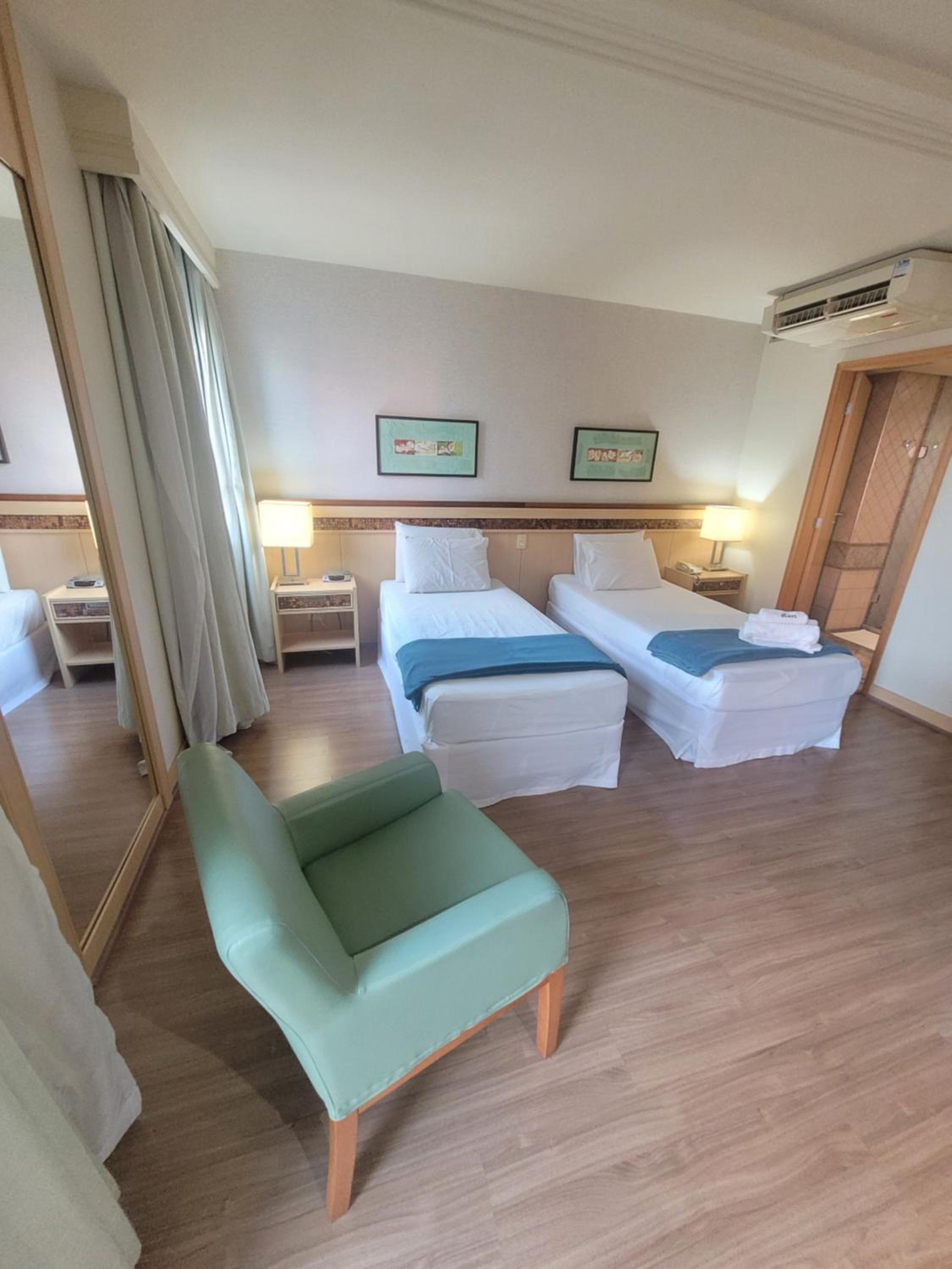Deluxe Twin Room