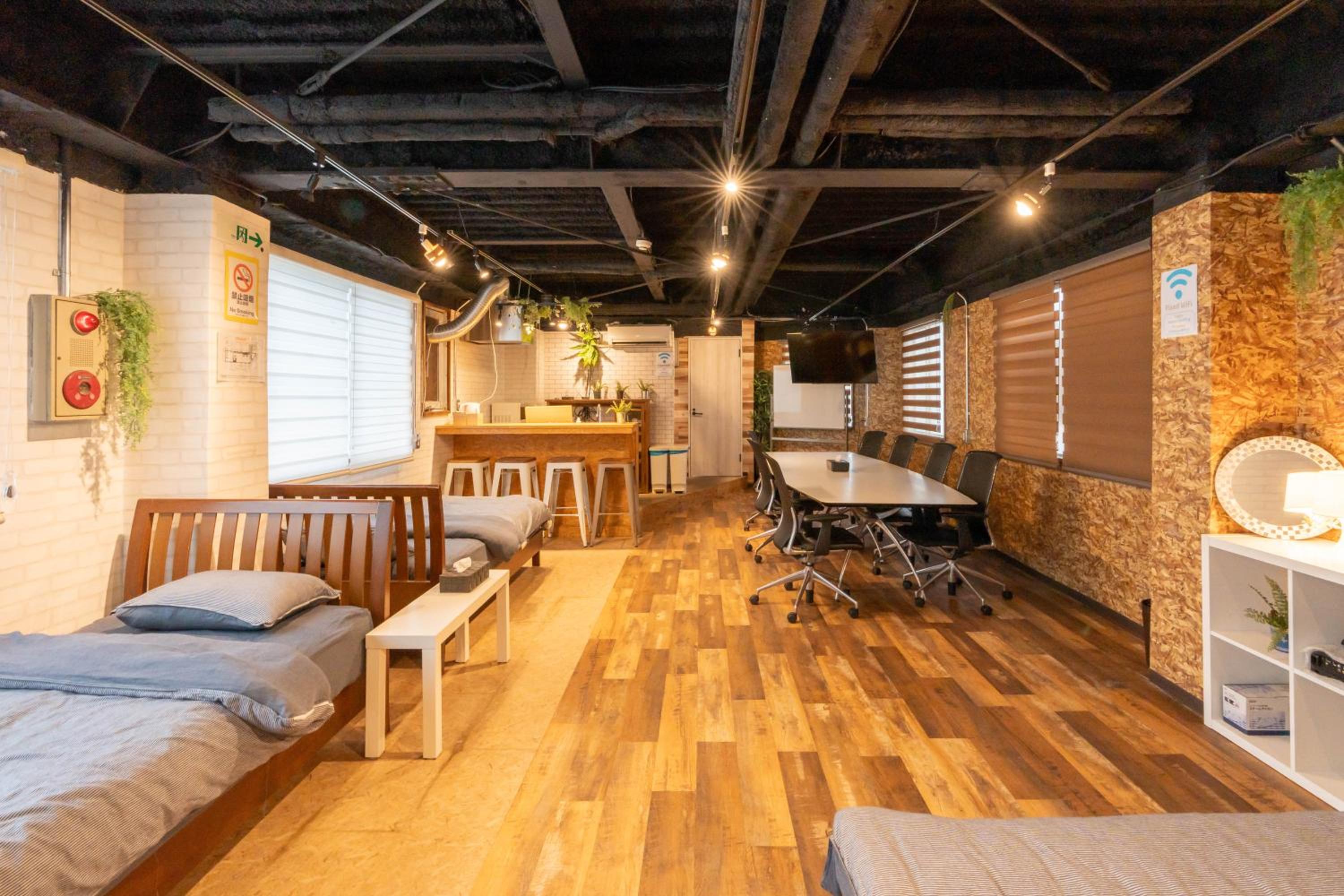 Deluxe Apartment