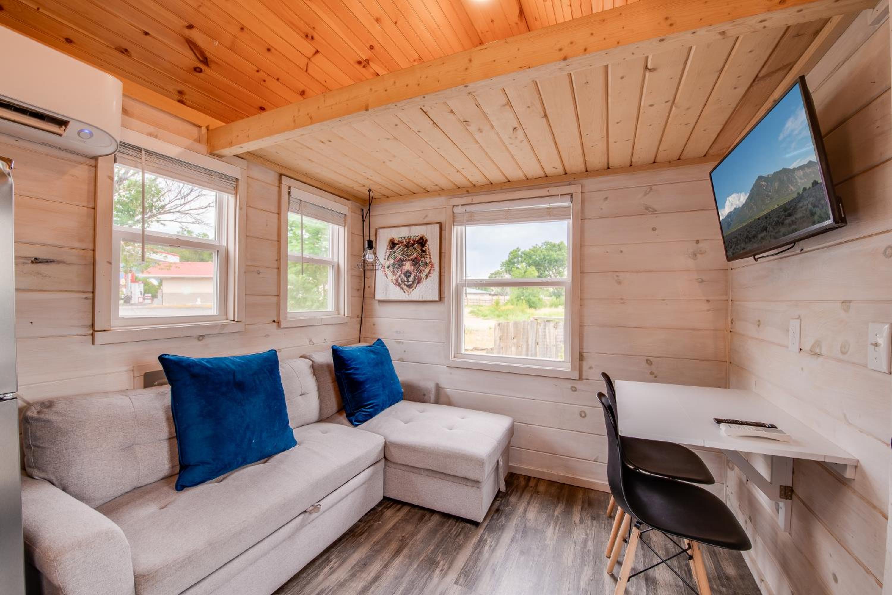 Tiny House photo 3