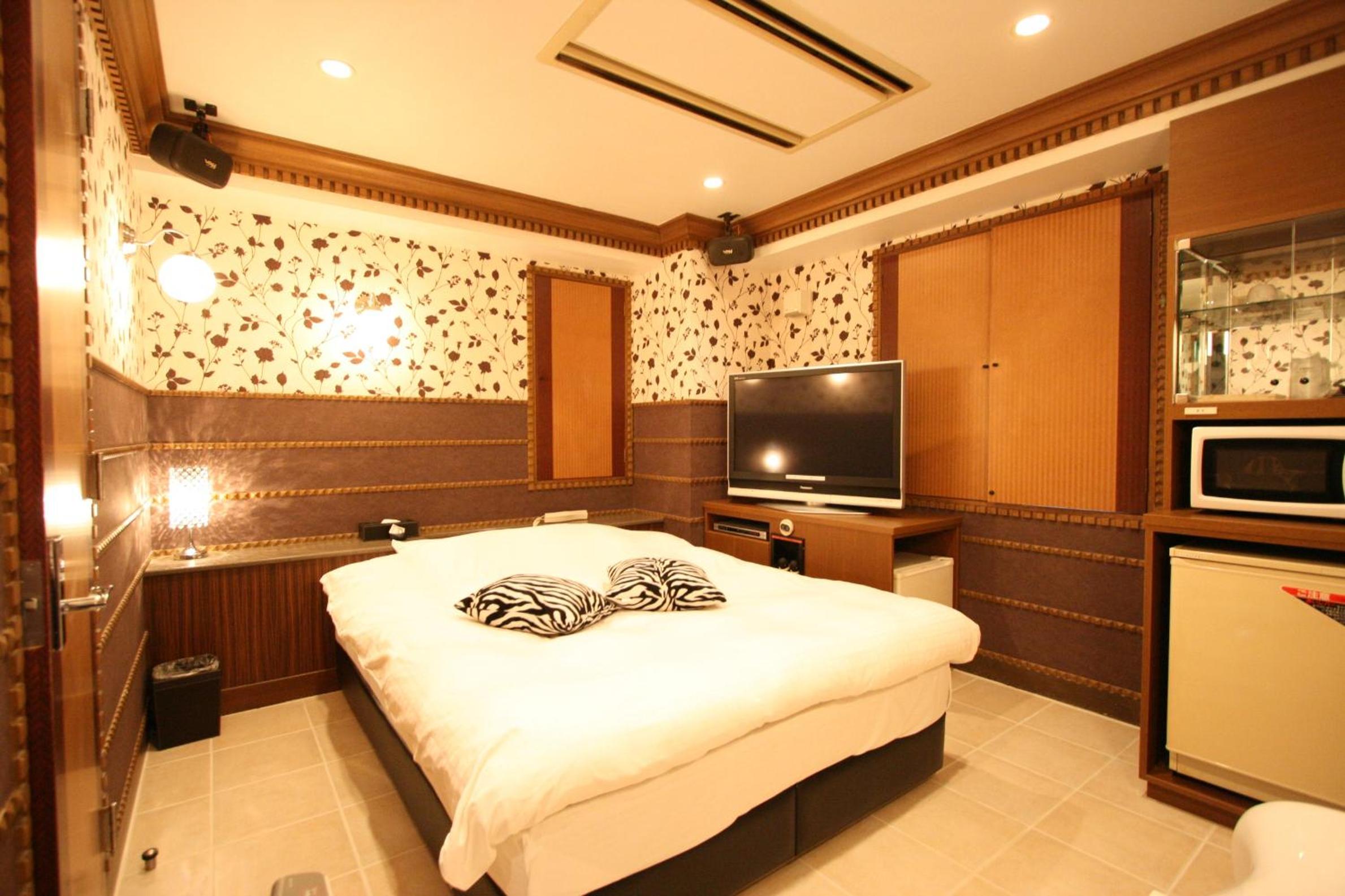 Economy Double Room photo 2
