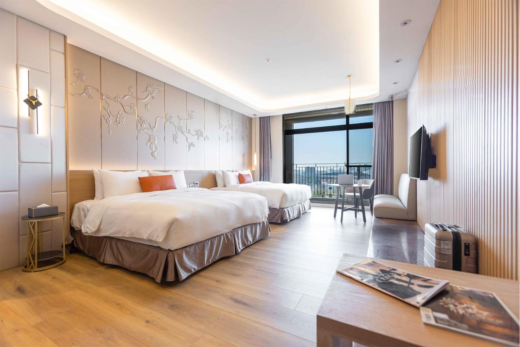 Family Suite with Balcony