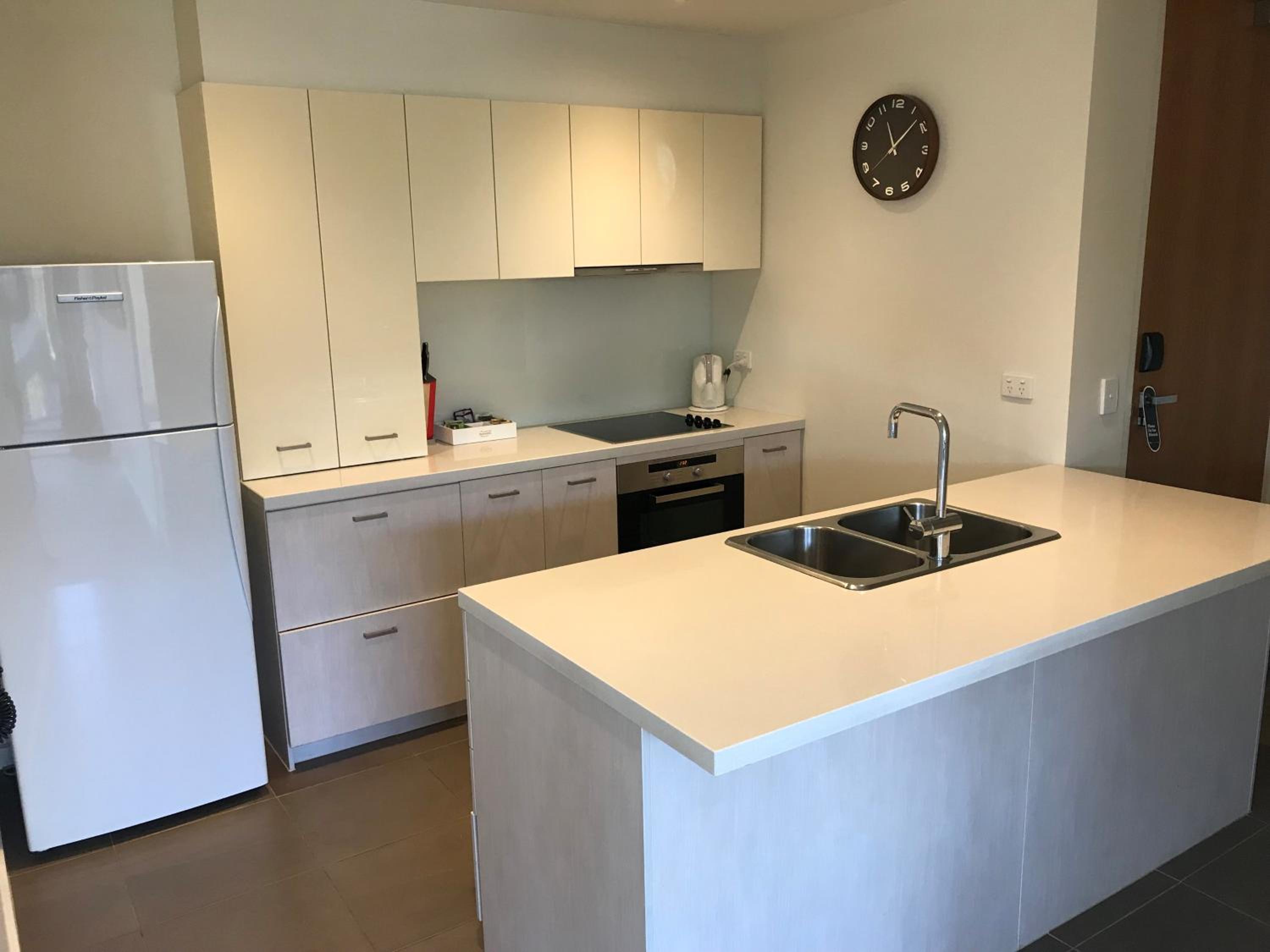 Two-Bedroom Suite - Photo 3