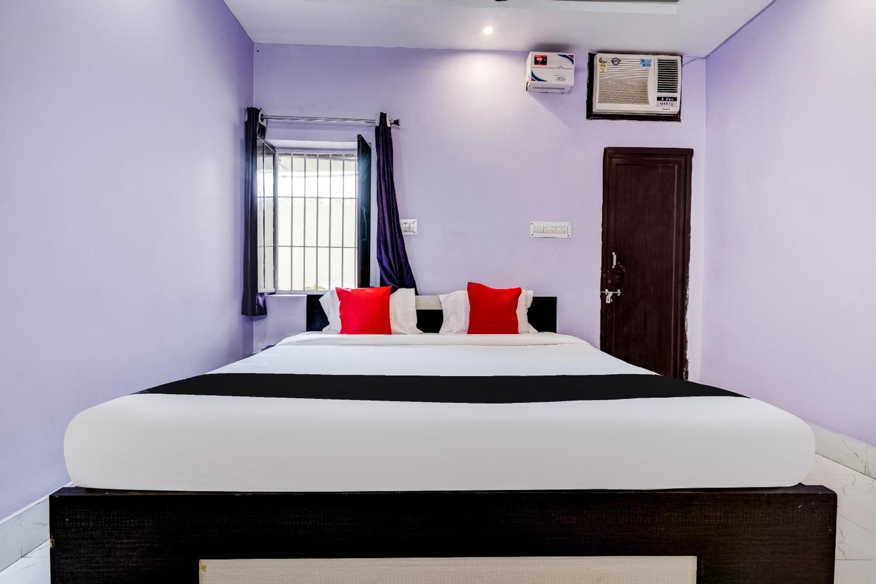 Deluxe Double Room photo 3