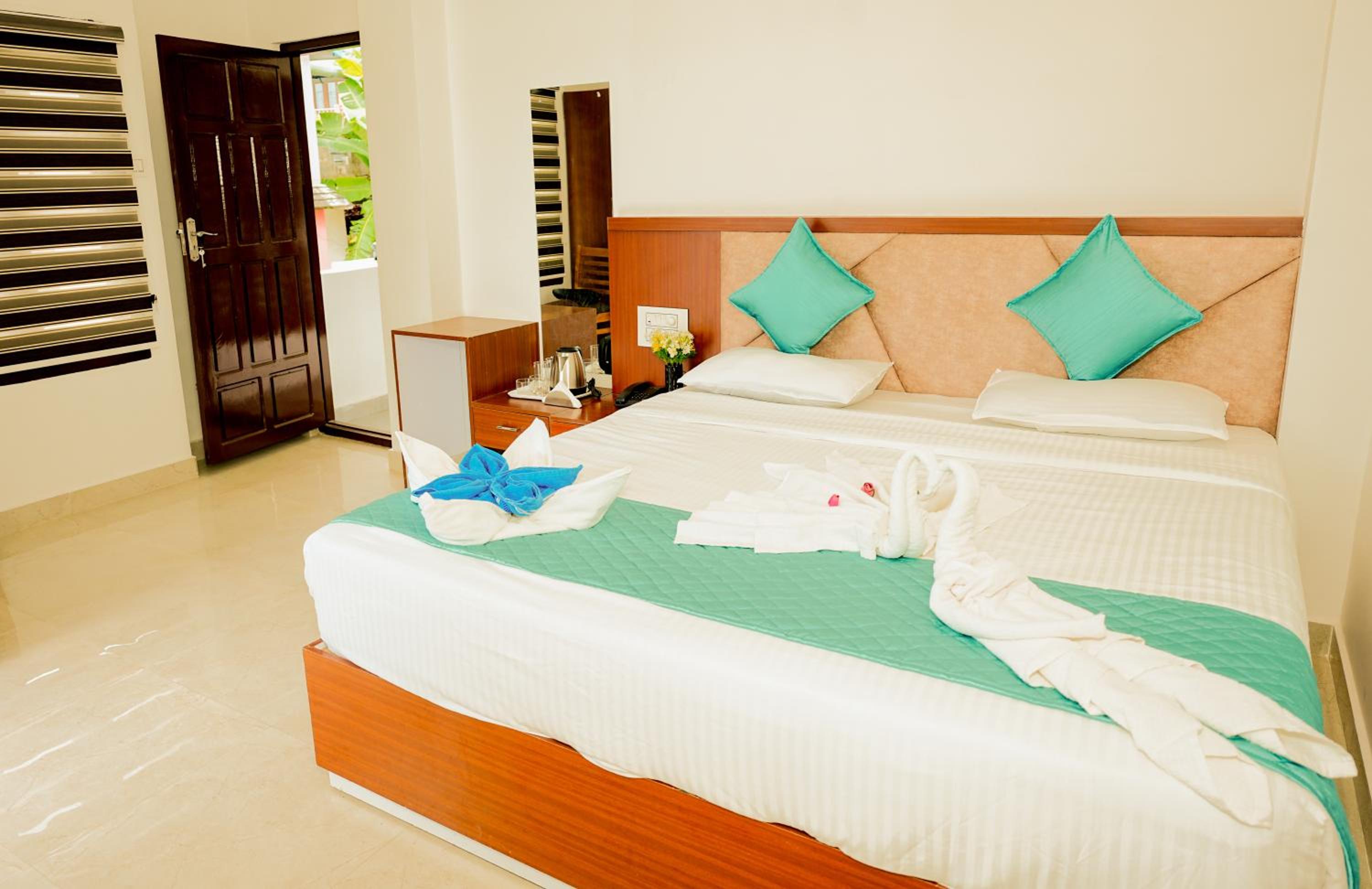 King Room with Balcony photo 1