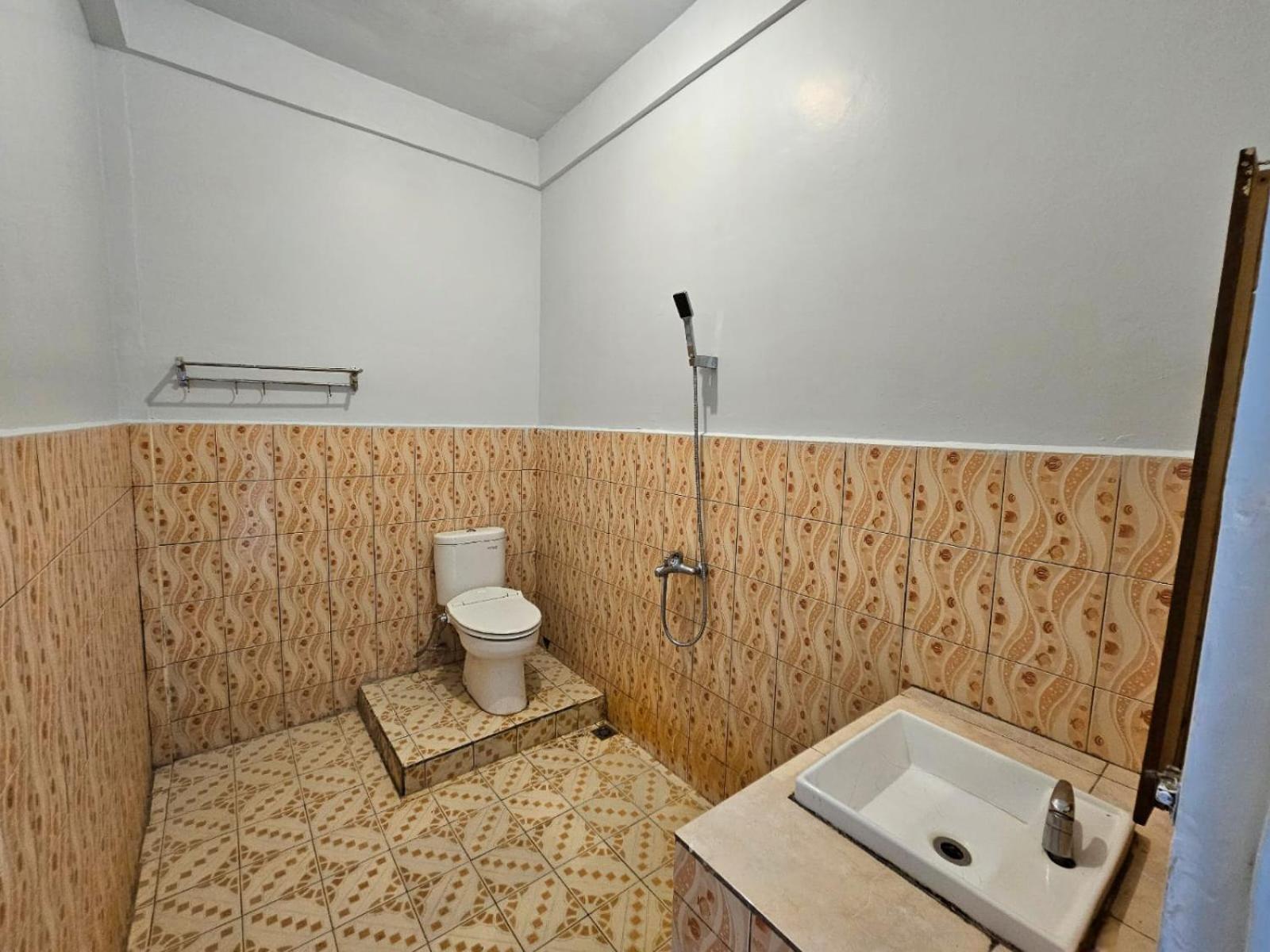 Standard Double Room - Photo 5
