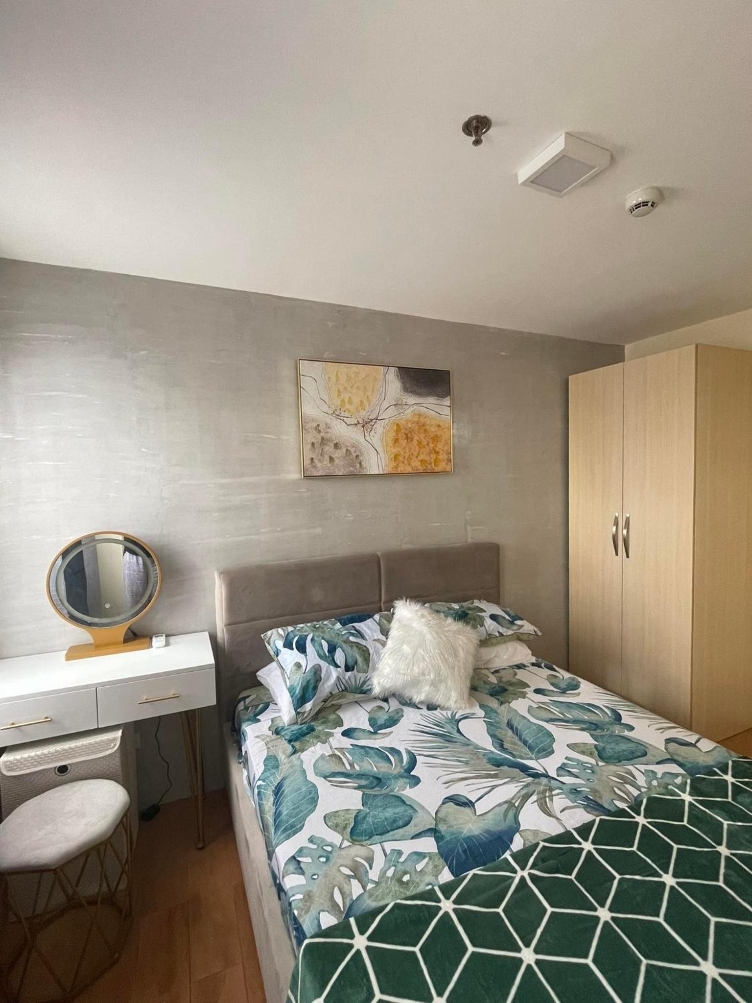 Two-Bedroom Apartment with Terrace and Sea View photo 1