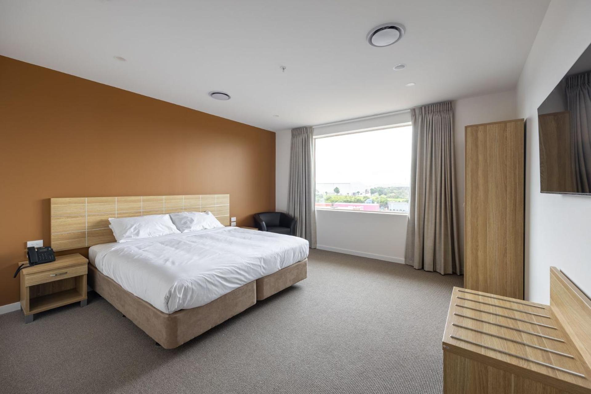 King Room - Disability Access - Photo 1