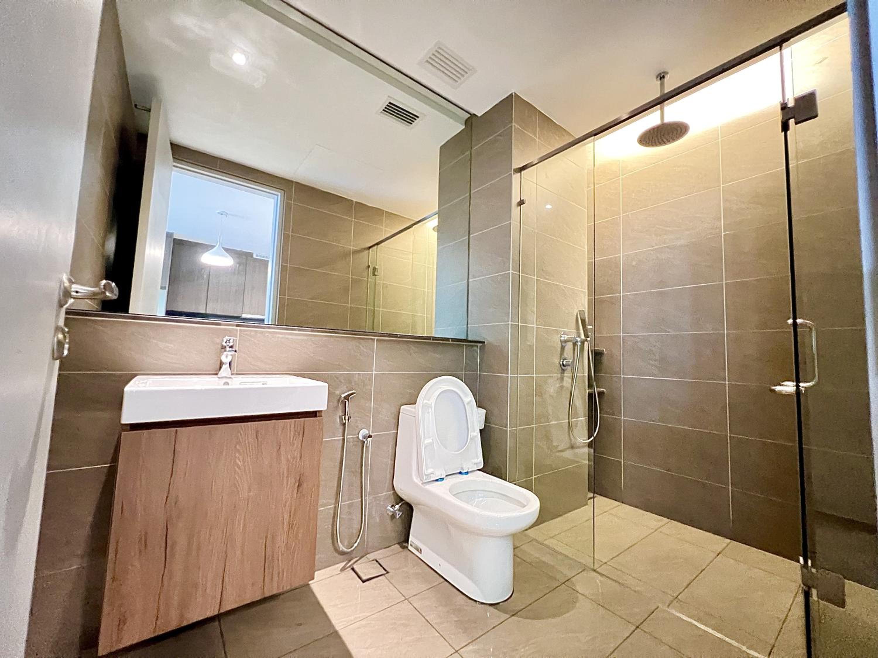 Studio Apartment photo 1