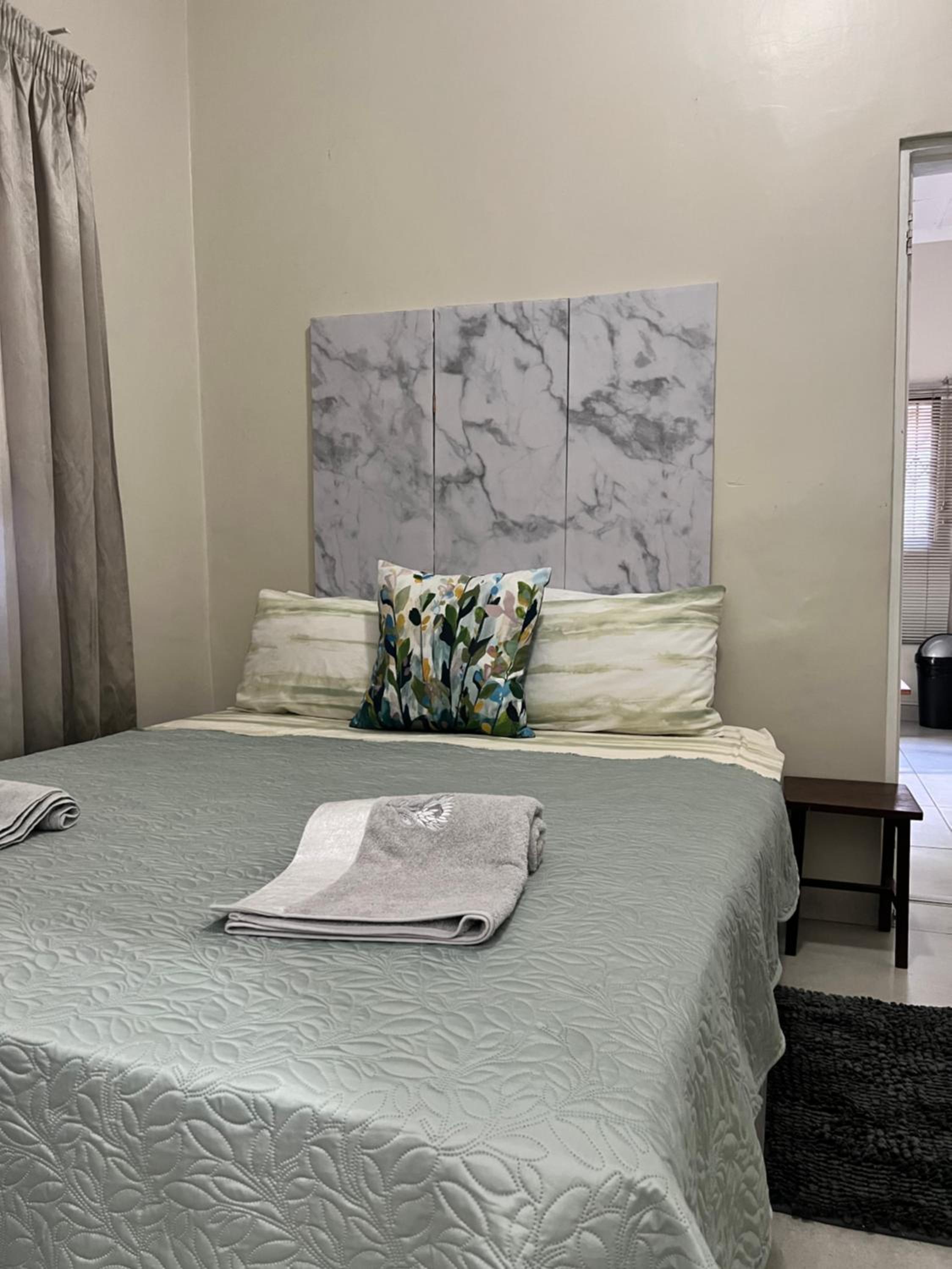 Deluxe Double Room photo 3