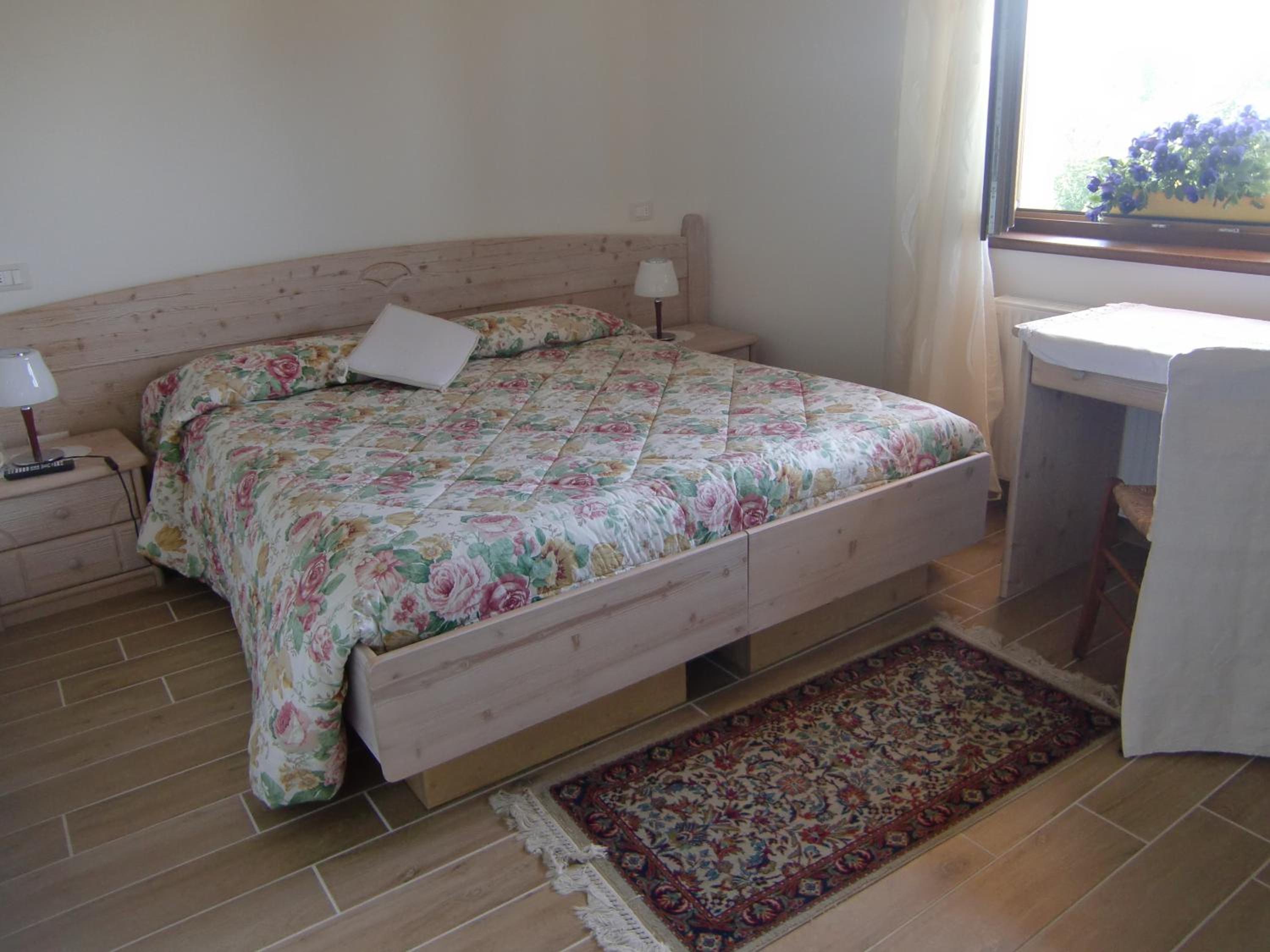 Double or Twin Room with Bathroom photo 3