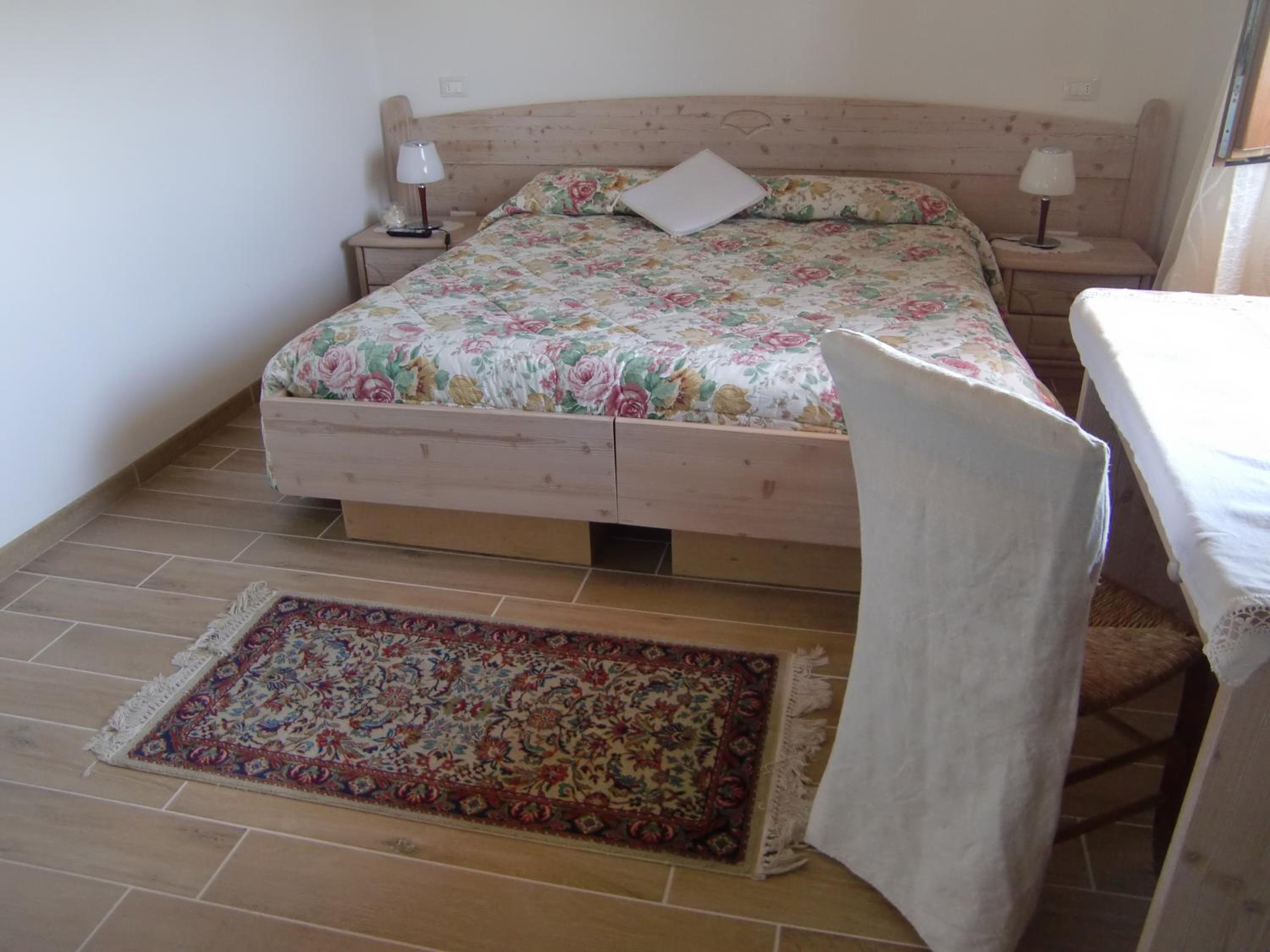 Double or Twin Room with Bathroom photo 2