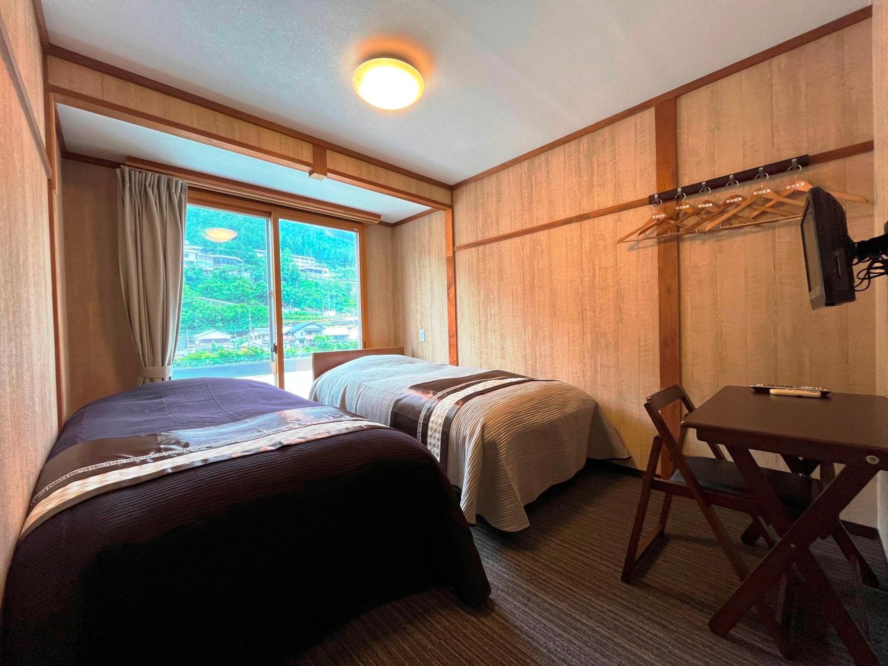 Twin Room photo 1