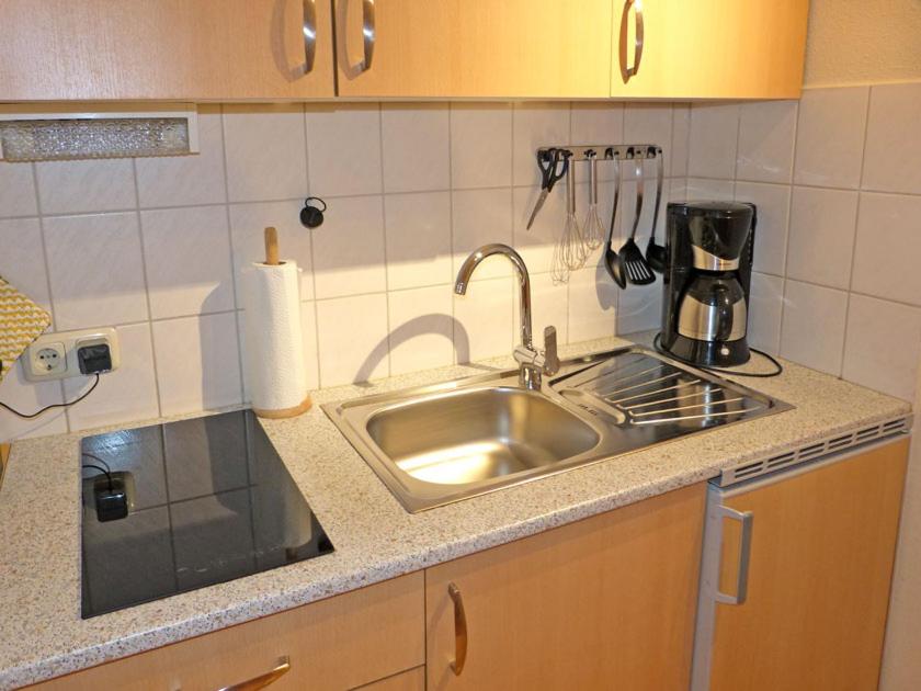 Apartment With Balcony photo 2