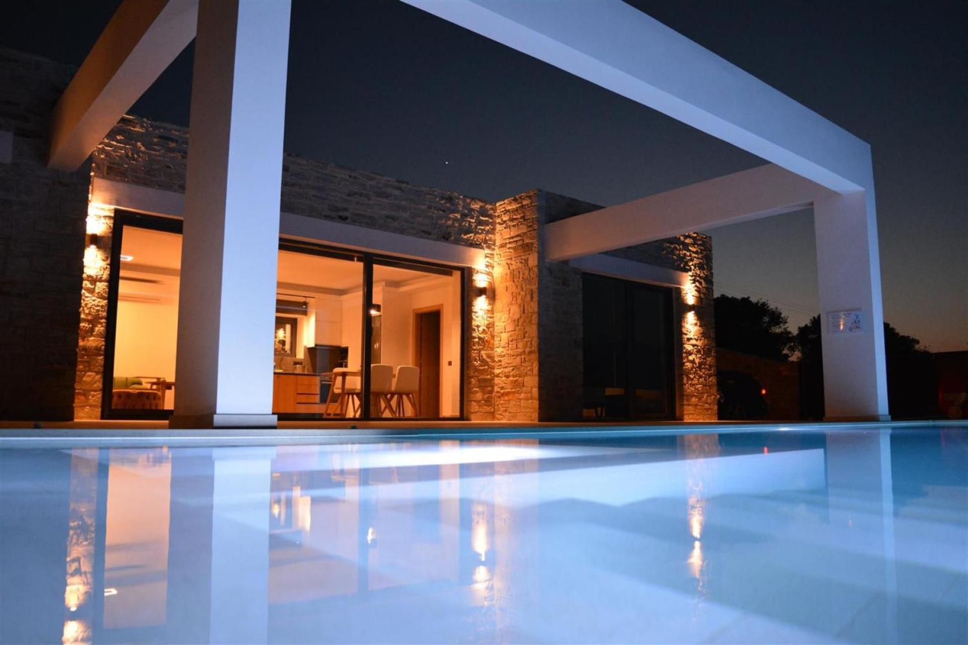 Villa with Private Pool photo 2