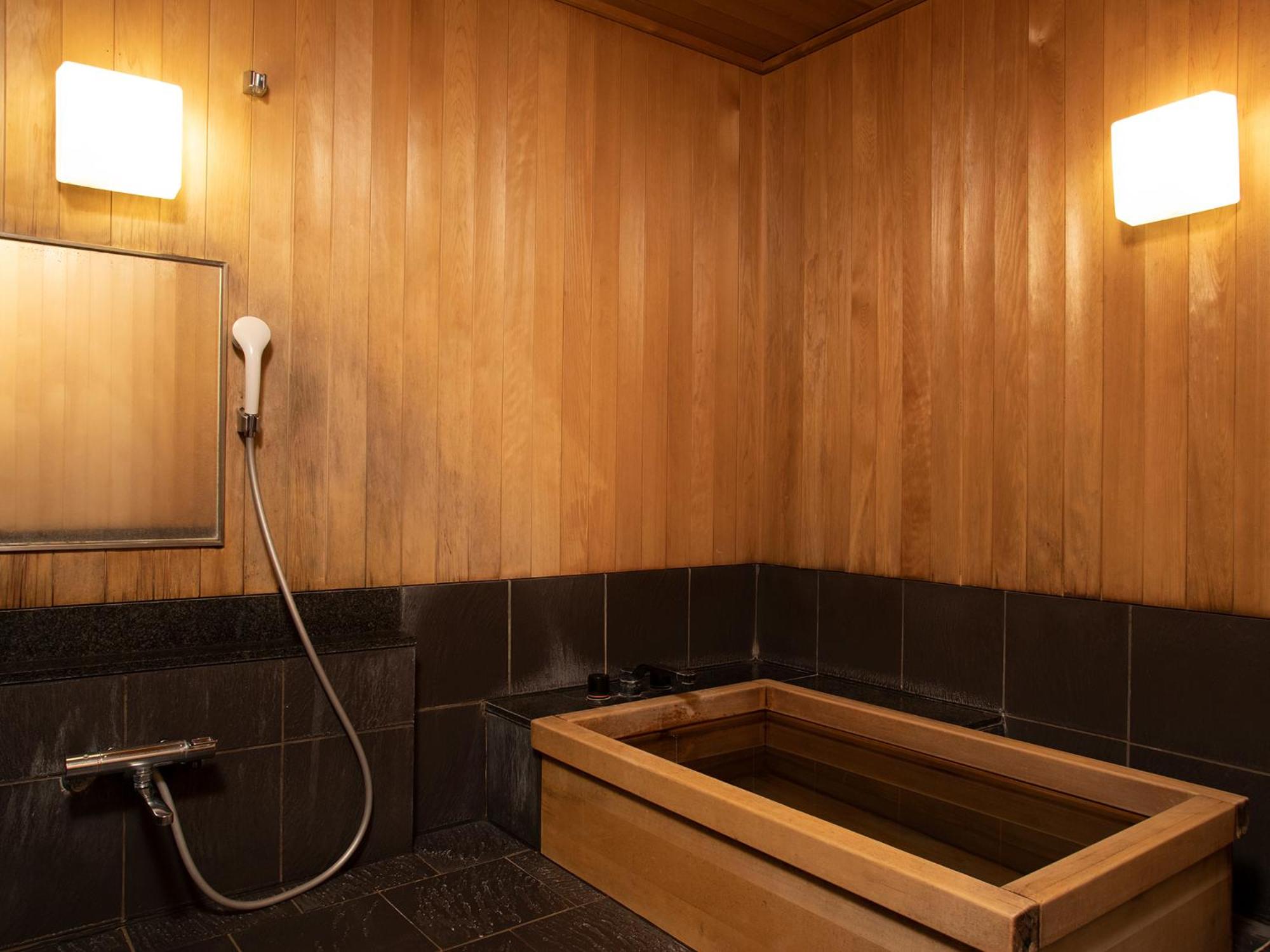 Japanese-Style Room - Non Smoking - Photo 5
