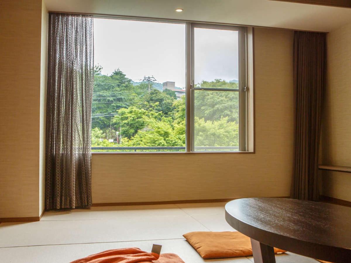 【Main Building】Japanese-Style Family Room photo 2