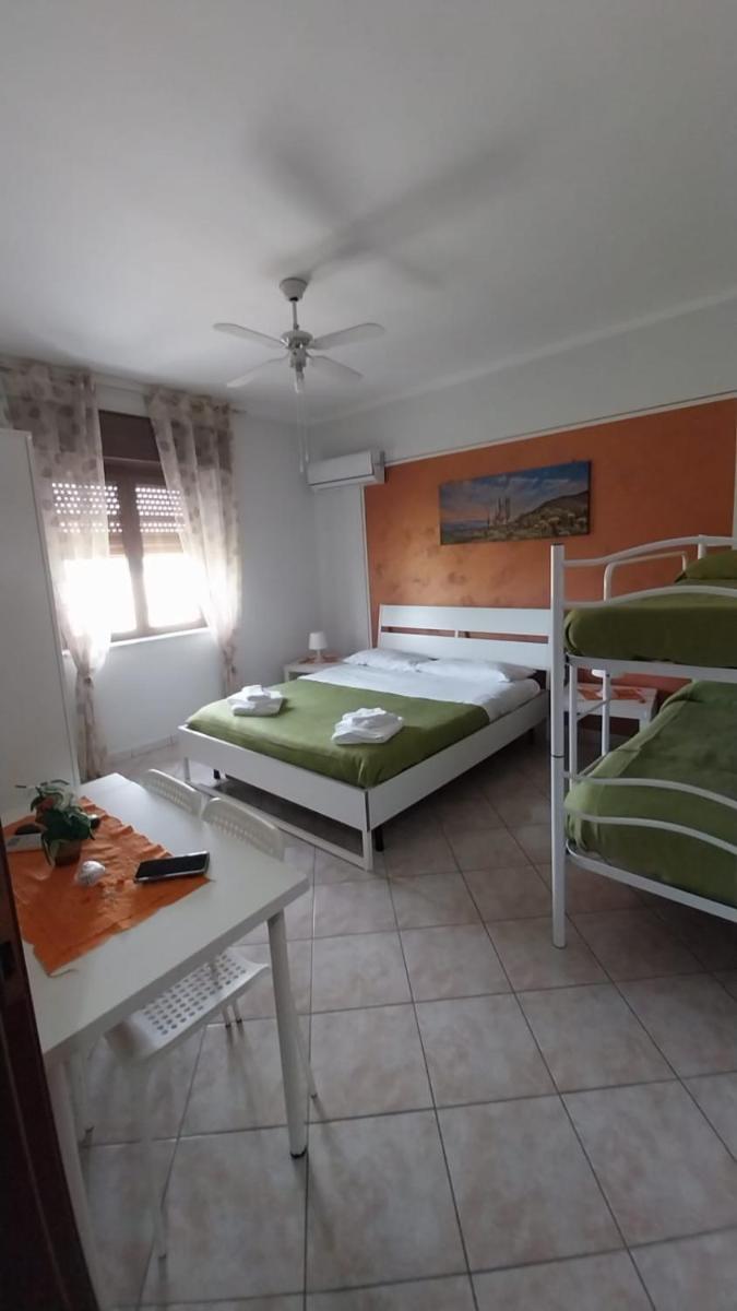 Double Room with Extra Bed photo 2