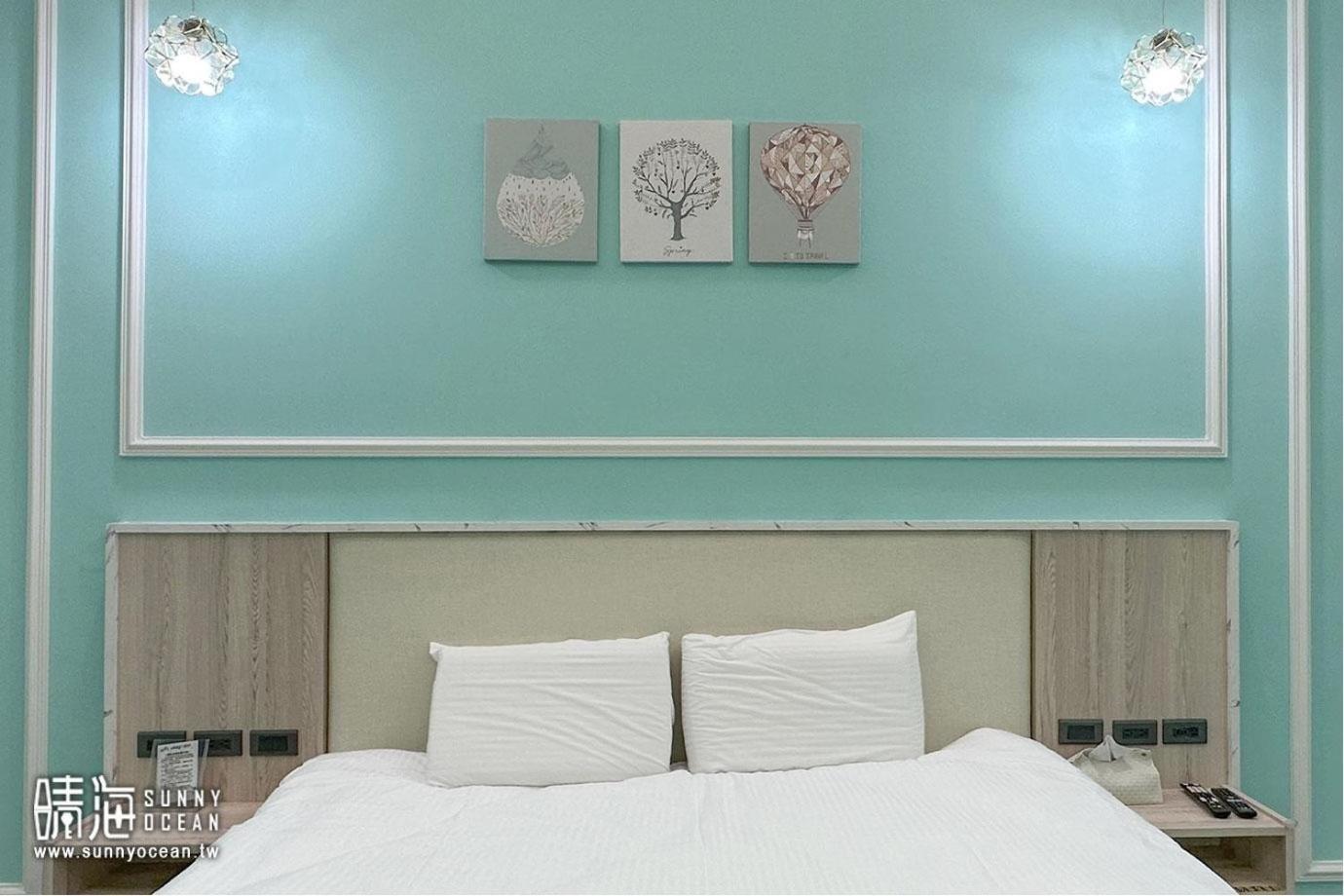 Queen Room with Garden View photo 3