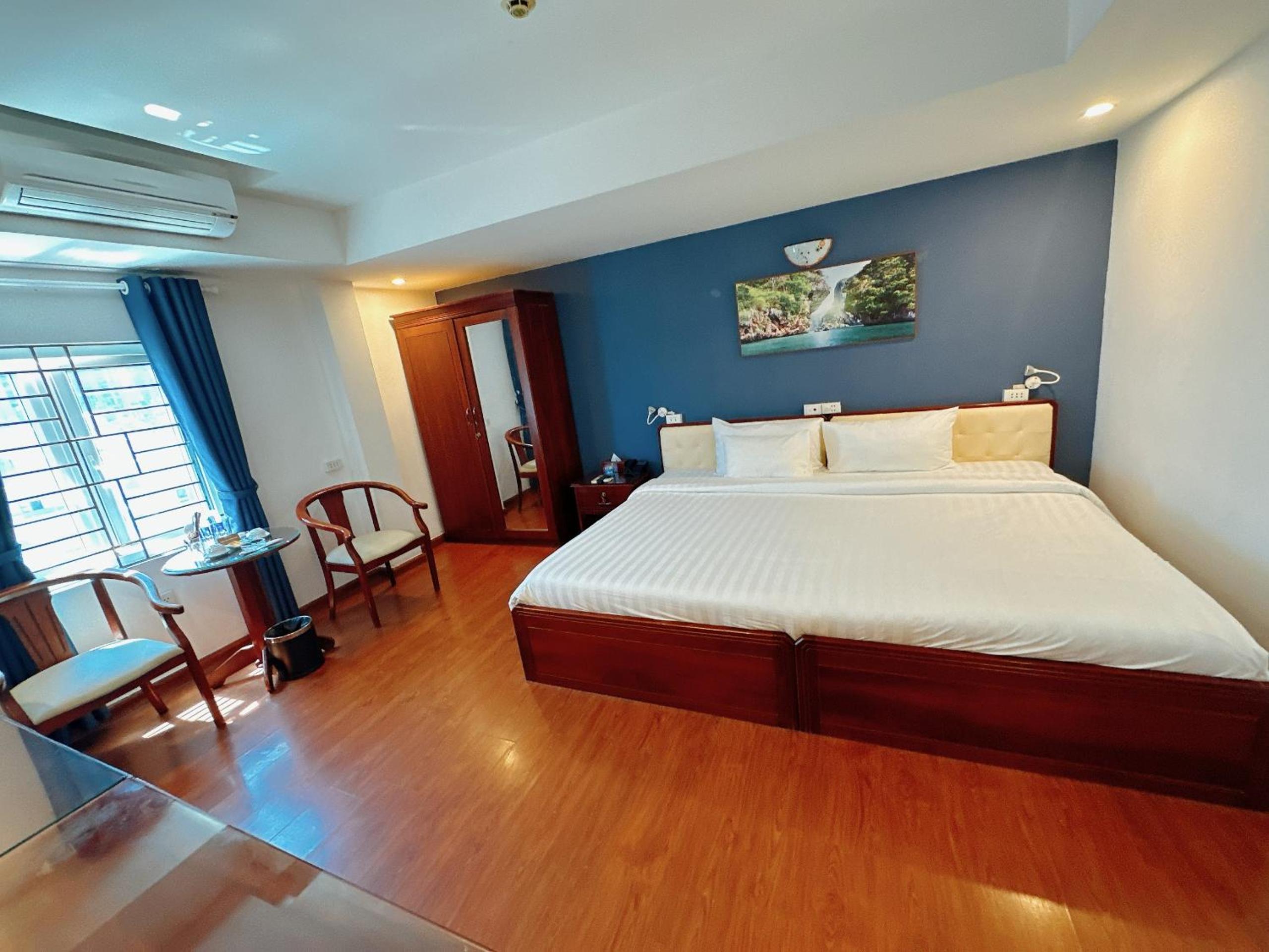 Deluxe Double Room - Photo 10