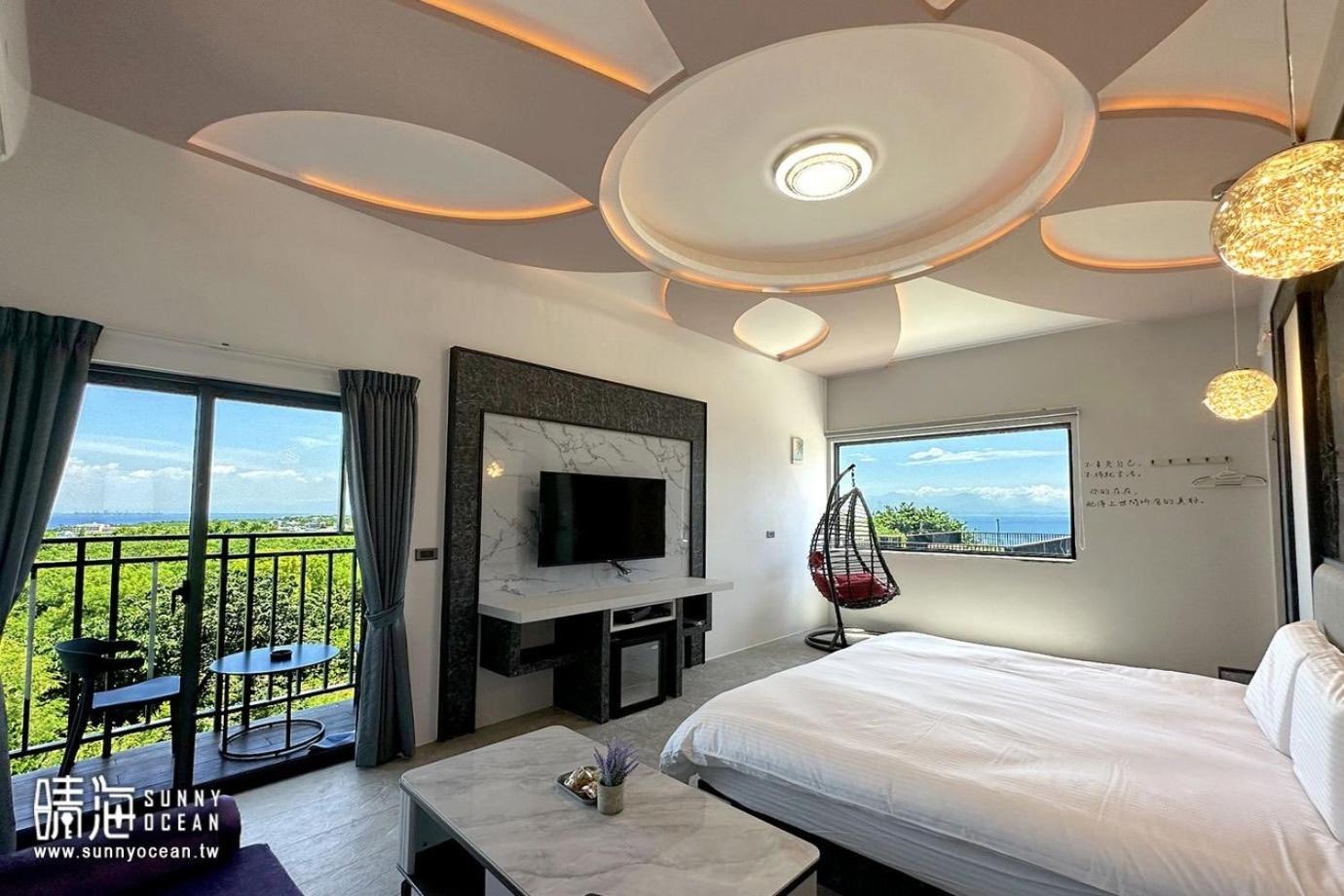 Deluxe Double Room with Bath photo 1