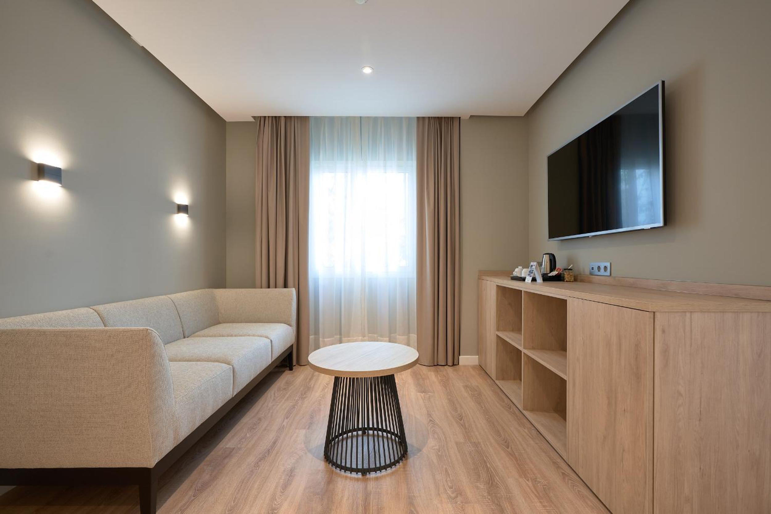 Junior Suite - Photo 10