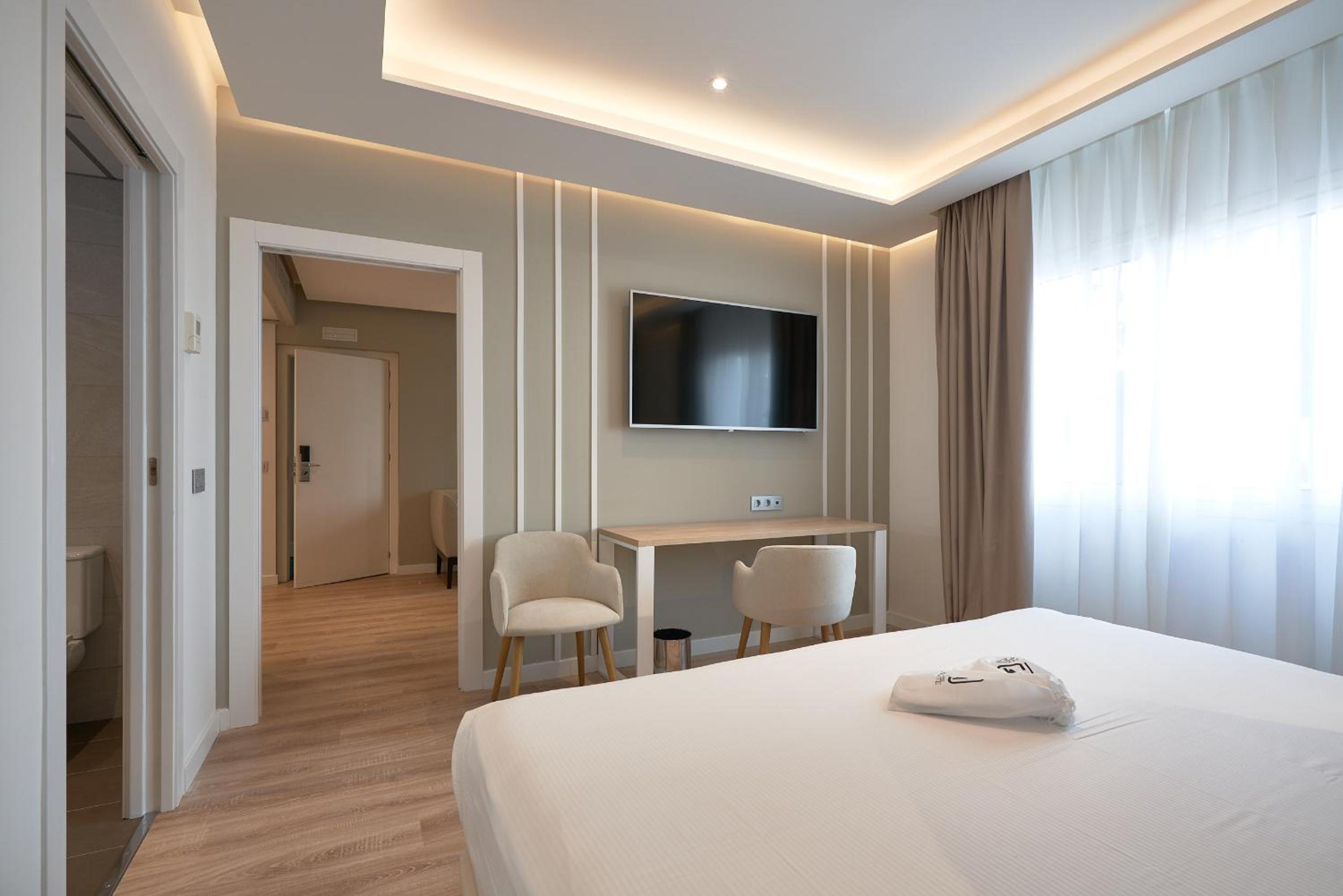 Junior Suite - Photo 3