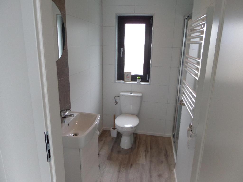 Three-Bedroom Chalet photo 2