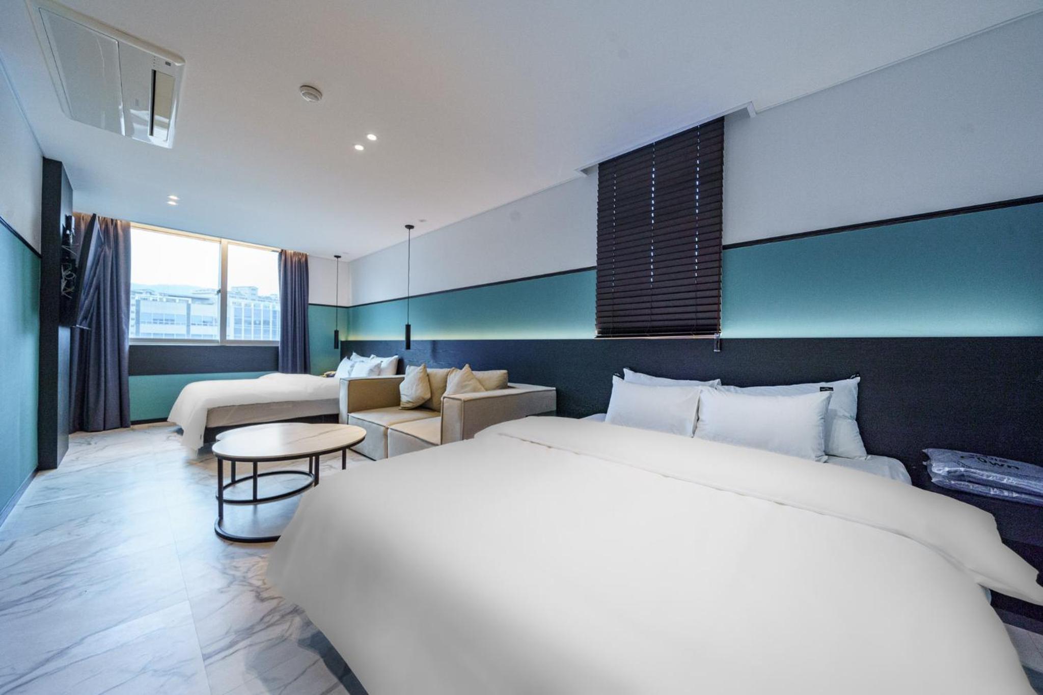 DoubleDouble Twin Room - Photo 1