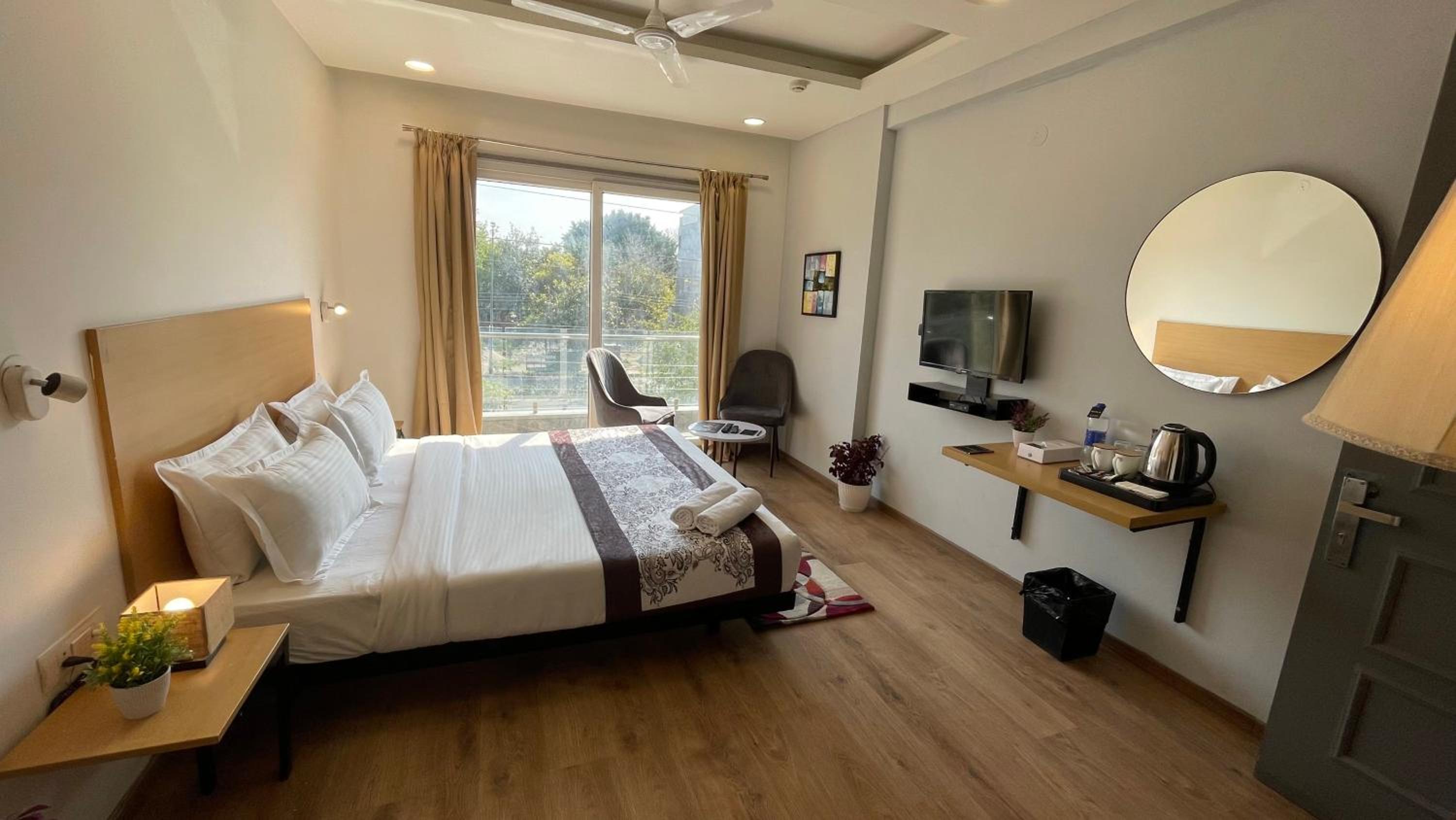 Superior Room With Balcony photo 1