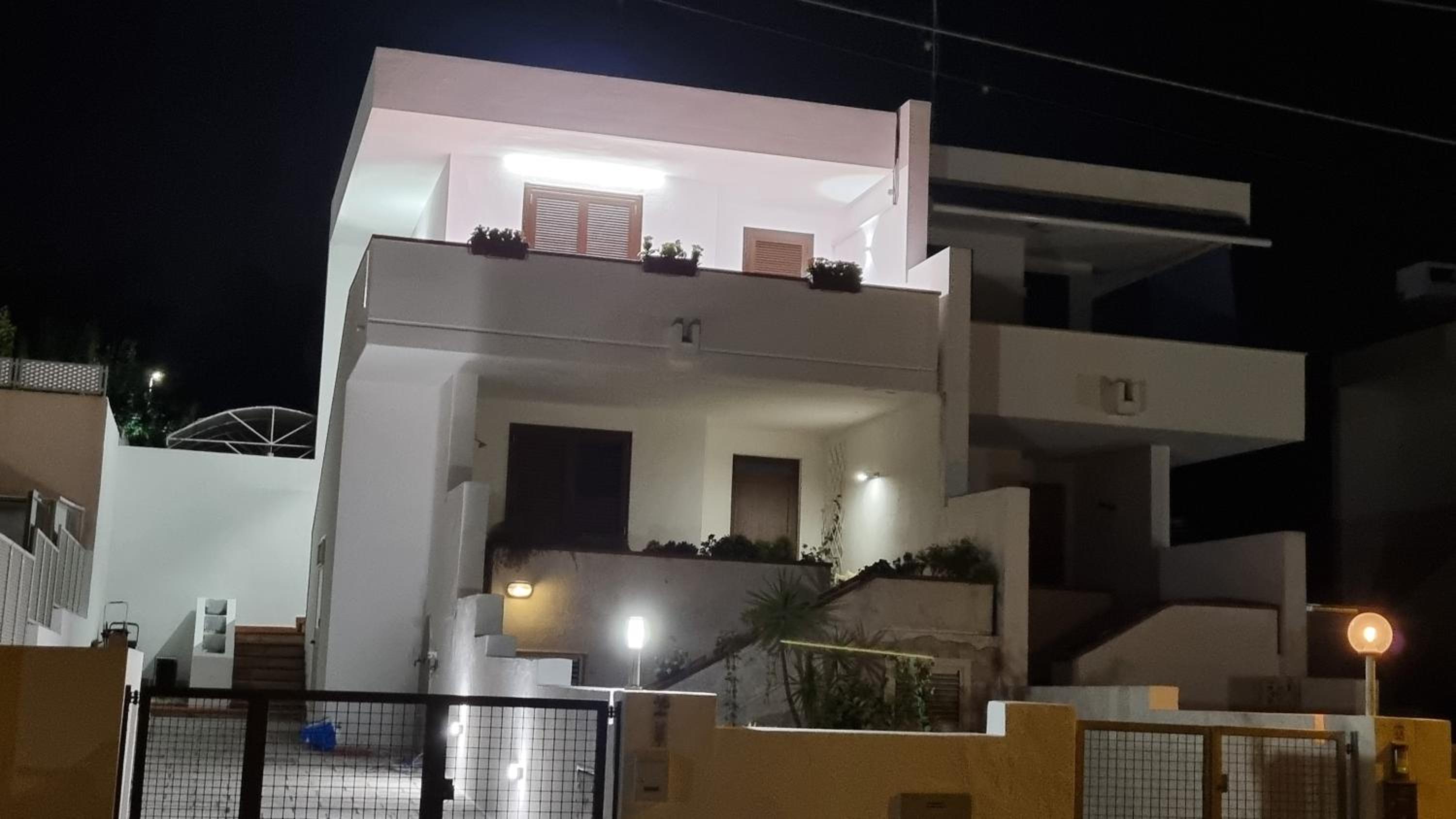 Villa with Sea View photo 3