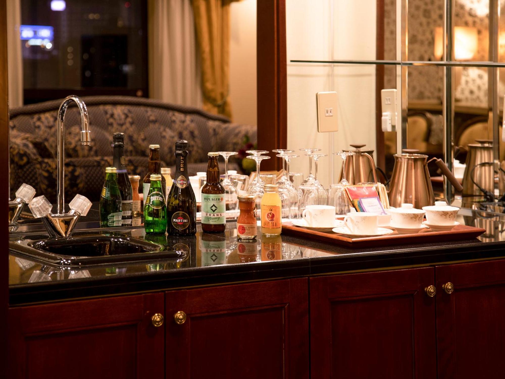 Royal Suite - Non Smoking - Photo 12
