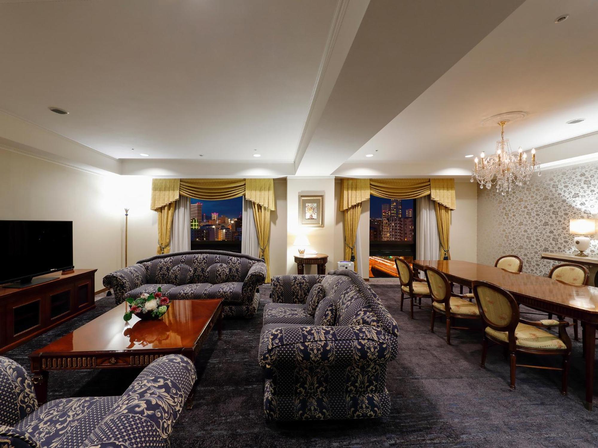 Royal Suite - Non Smoking - Photo 10