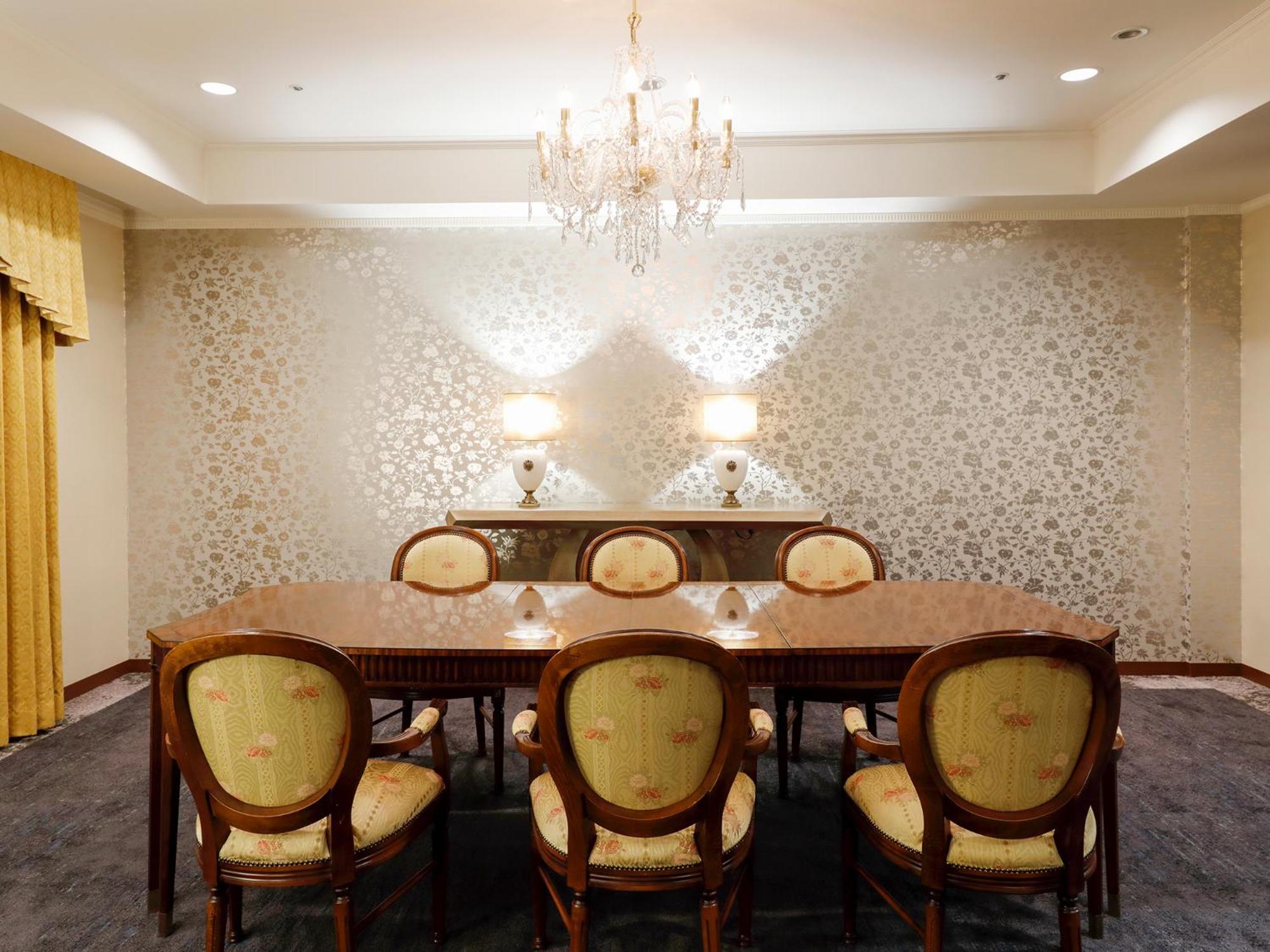 Royal Suite - Non Smoking - Photo 11