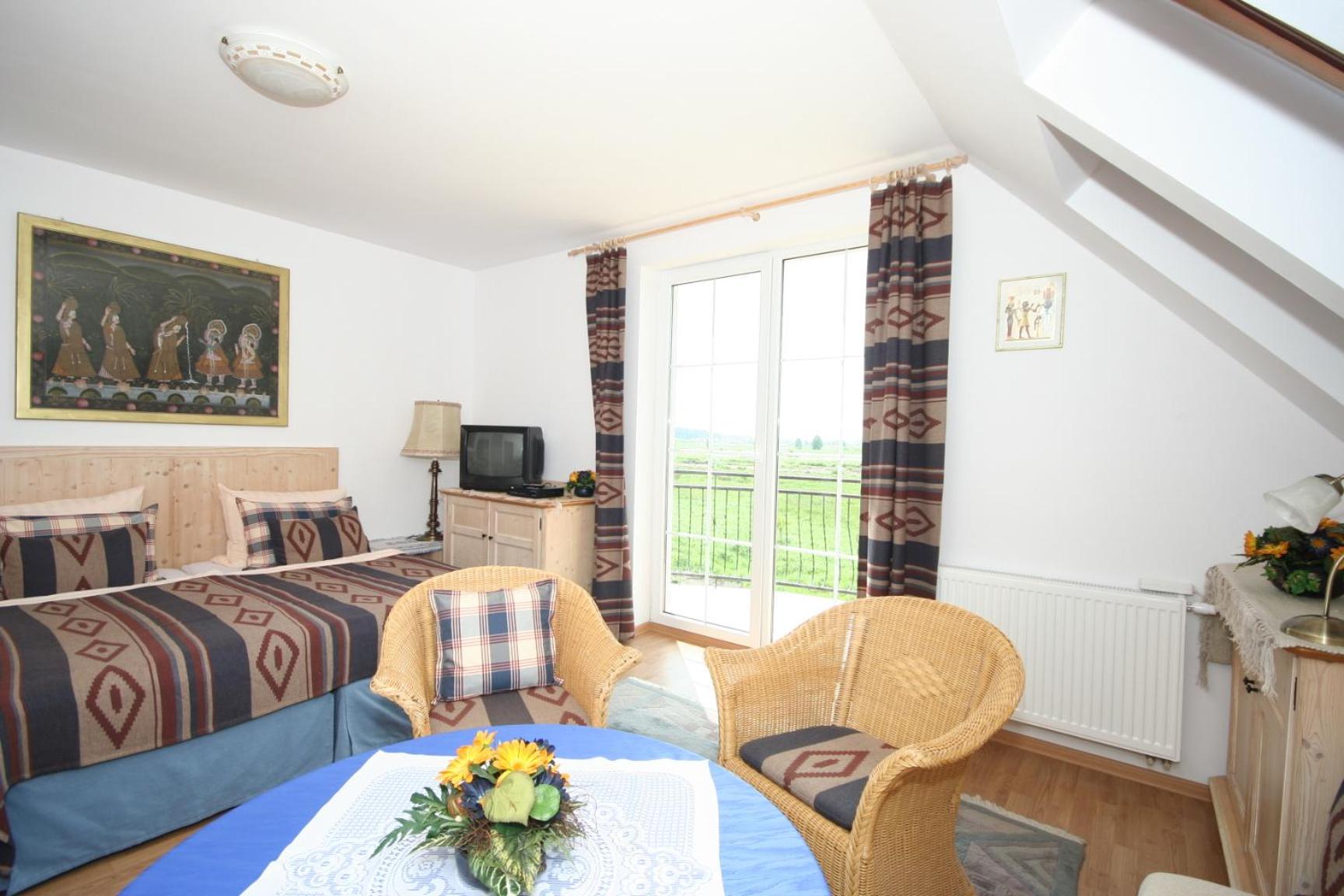 Quadruple Room with Balcony photo 3