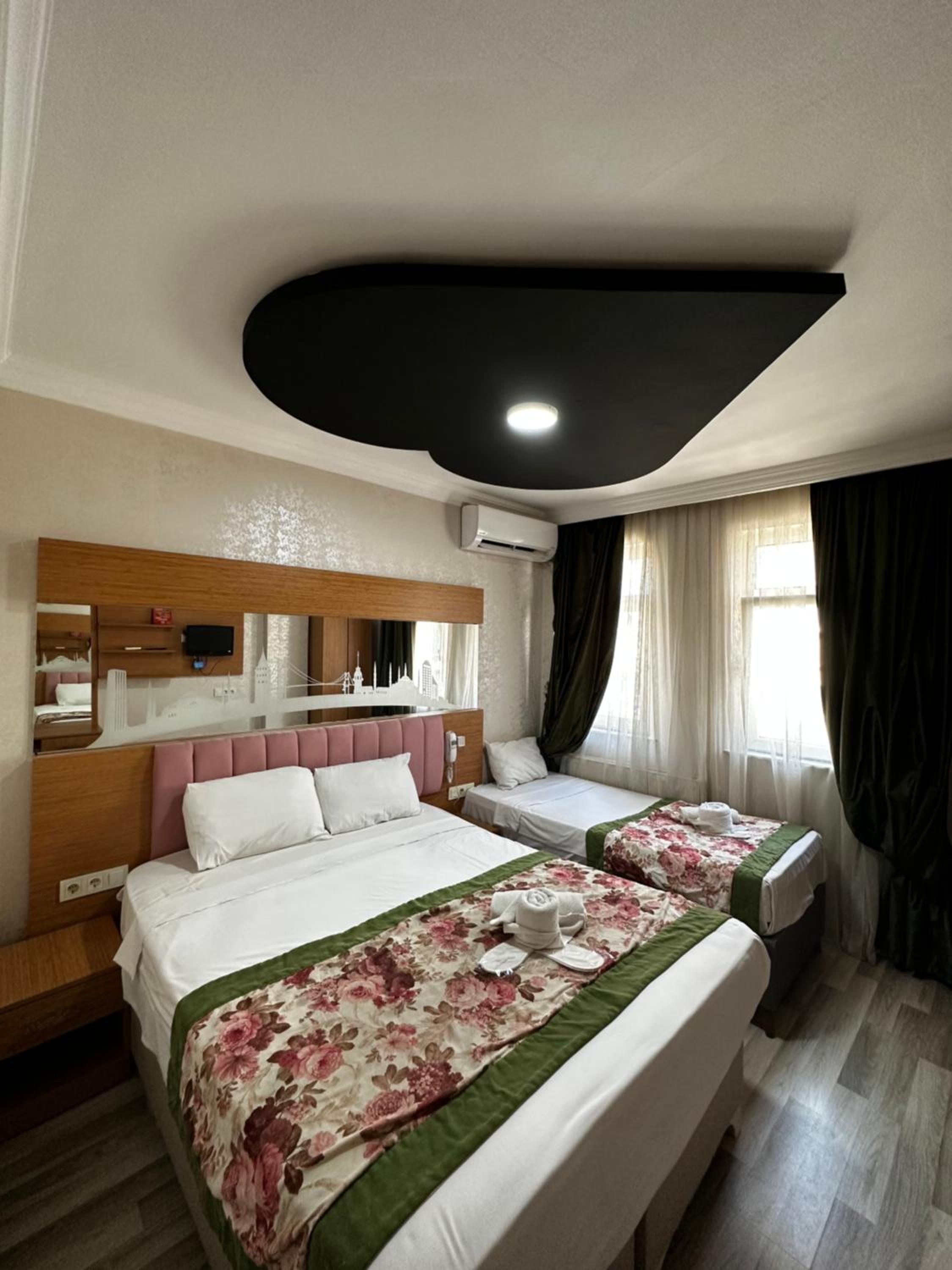 Triple Room with City View photo 3