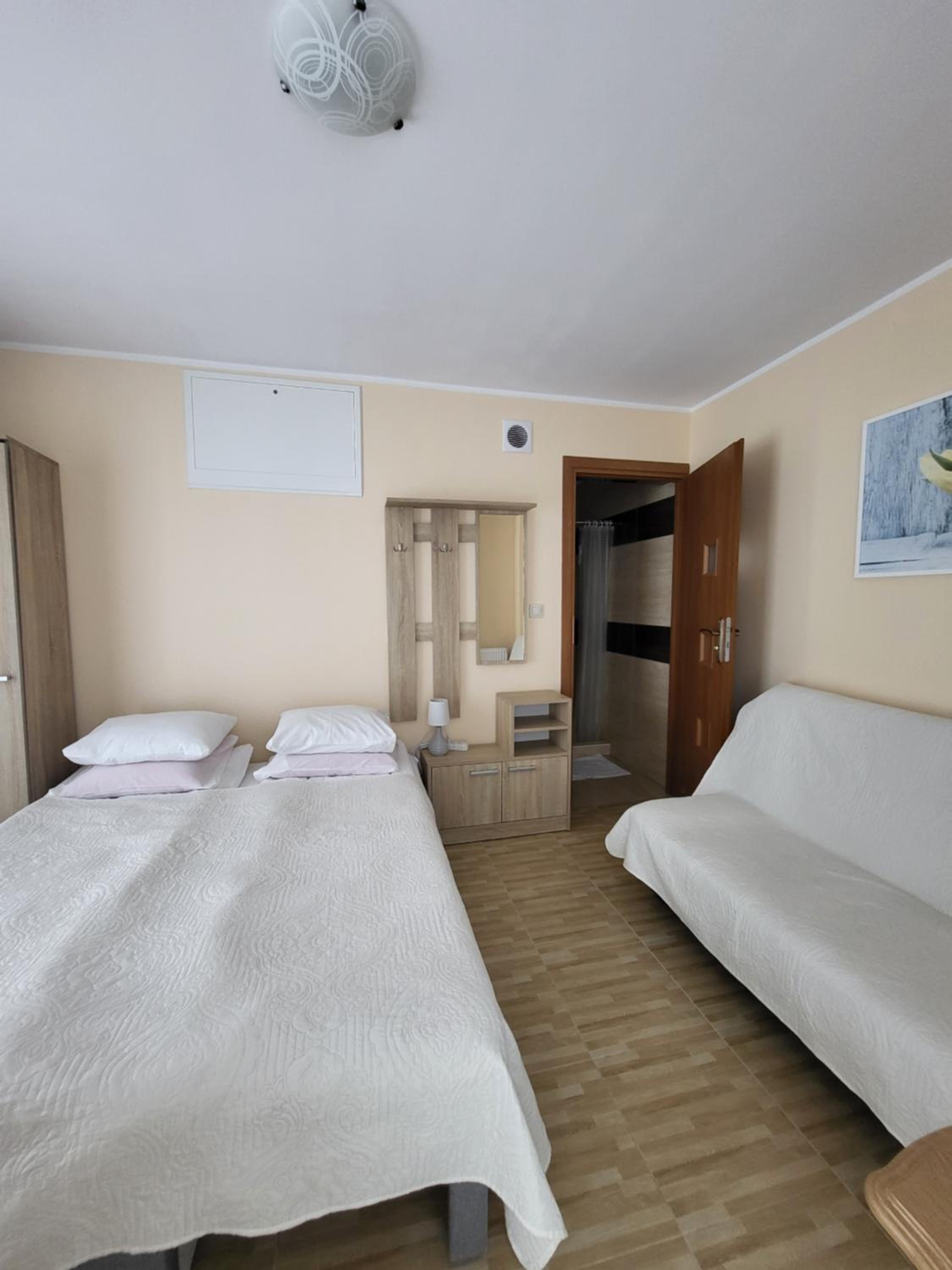 Double or Twin Room photo 1
