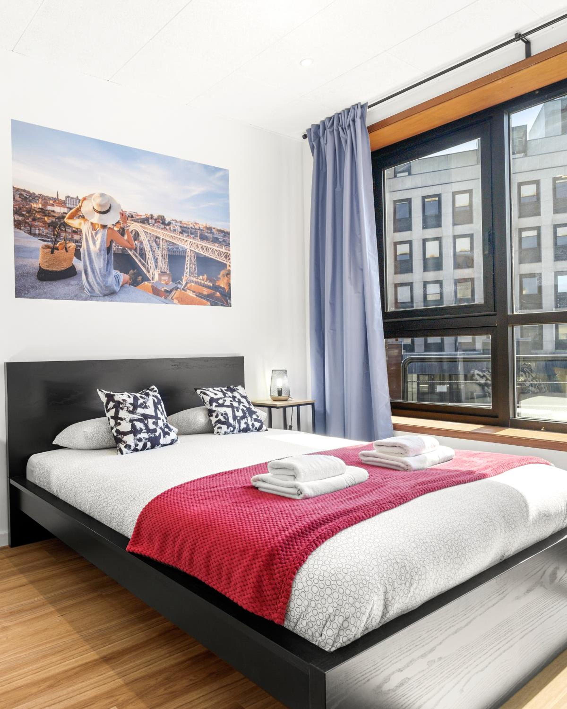 Three-Bedroom Apartment with Balcony
