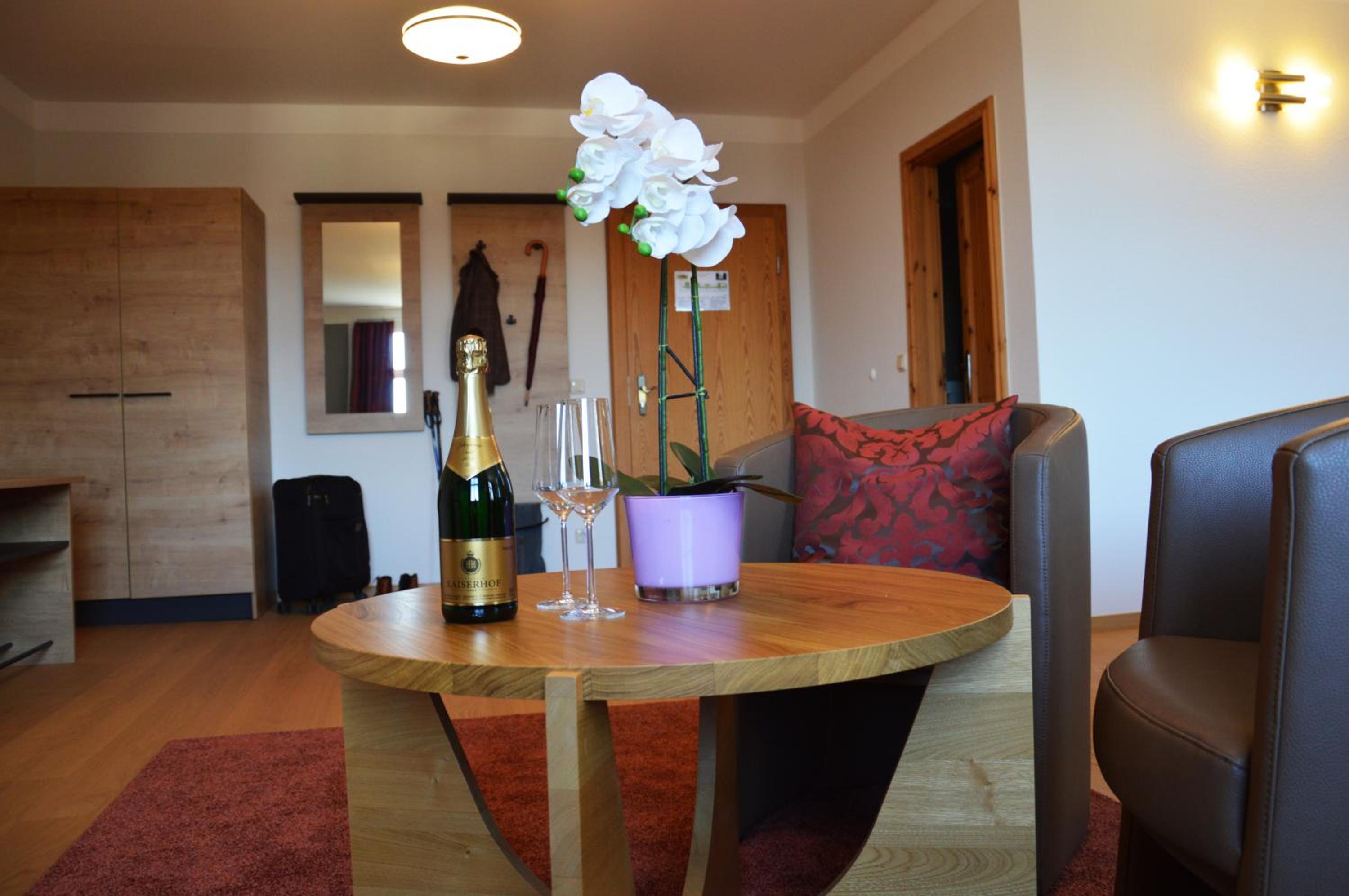 Deluxe Double Room - Photo 3