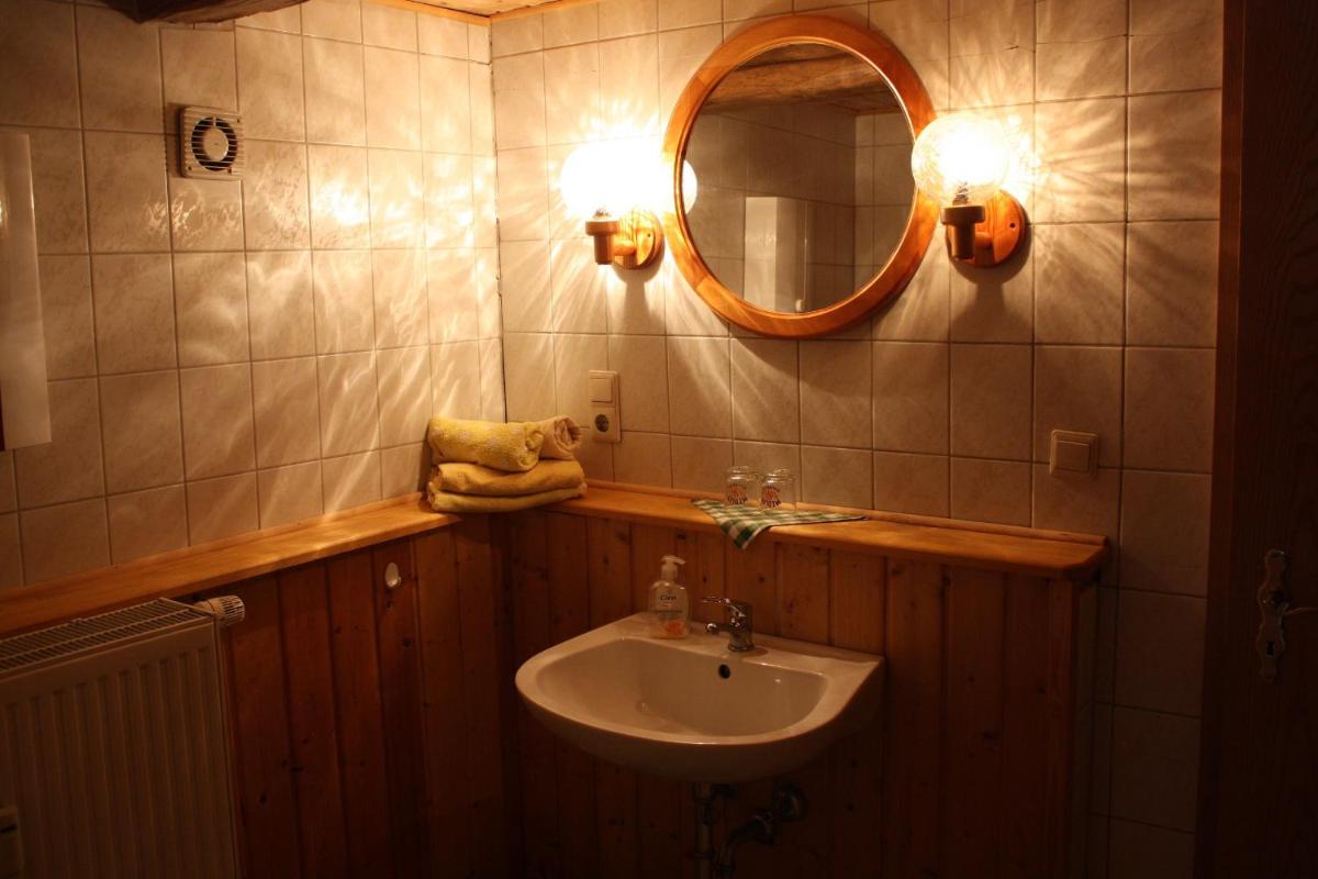 One-Bedroom Apartment - Annex photo 3