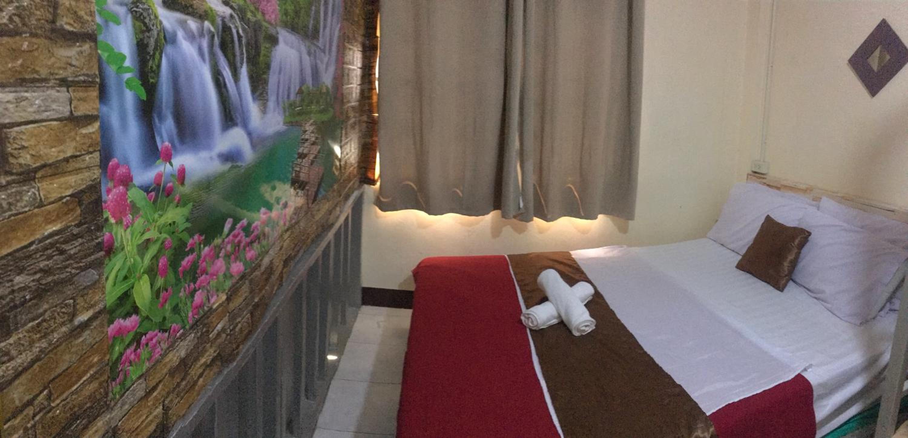 Deluxe Double Room with Extra Bed photo 3