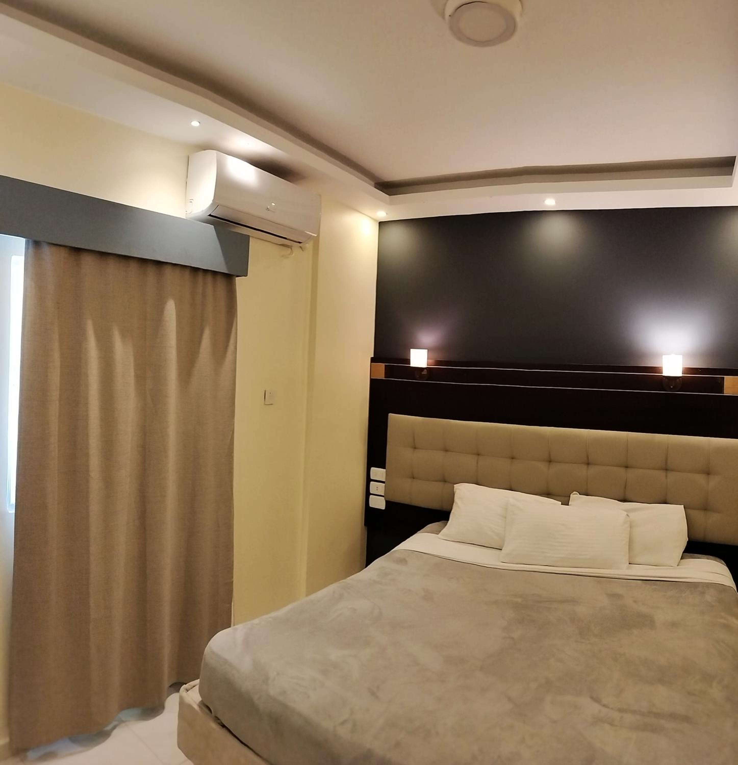 Deluxe Double or Twin Room - Photo 3