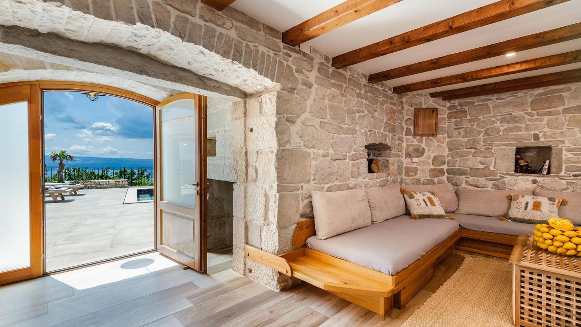 Three-Bedroom Villa photo 1