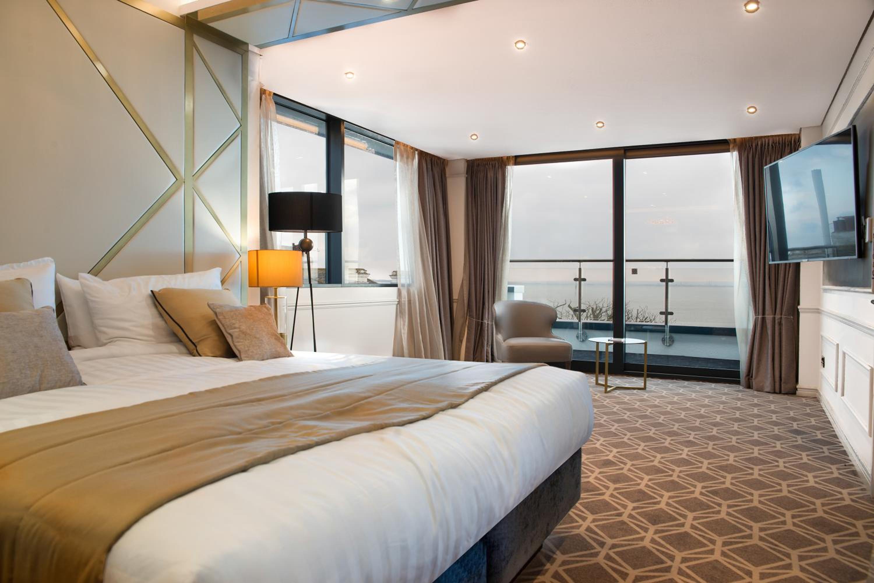Comfy Super King Estuary Suite