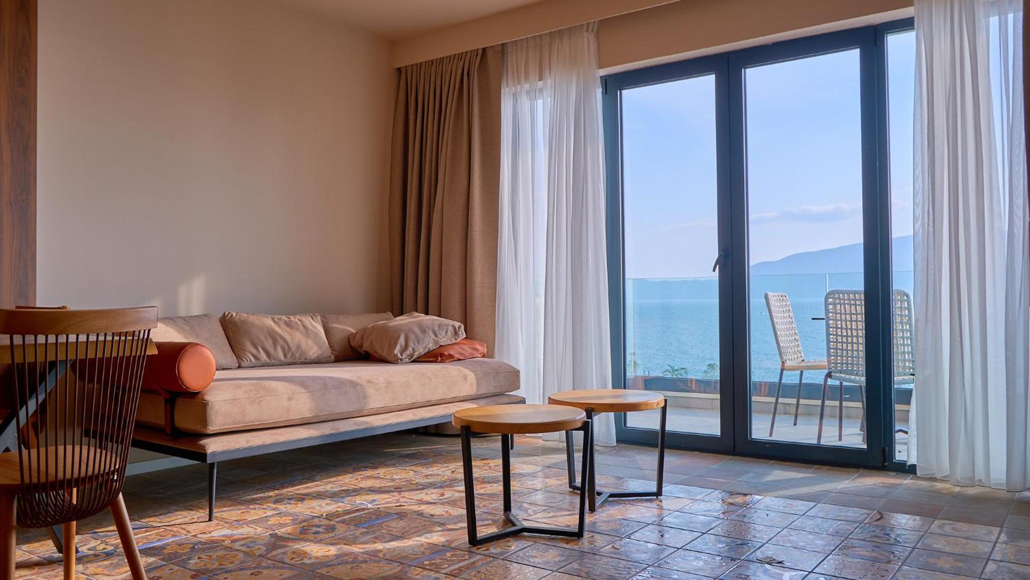 Apartment with Sea View